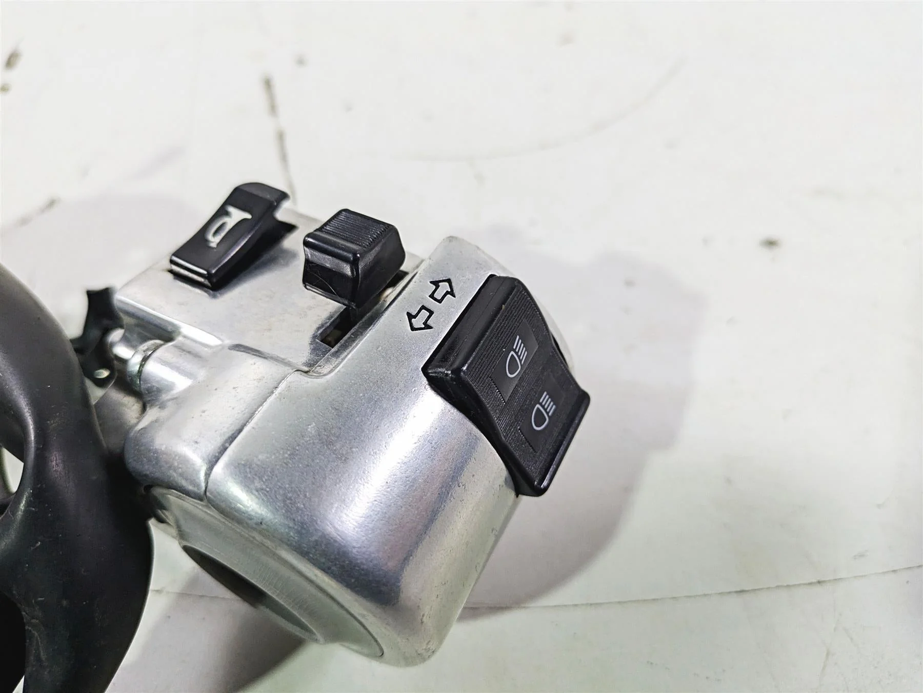 2002 Honda V-Twin VTX1800 C Left Hand Start Stop Control Switch 35020-MCH-000 - Image 11