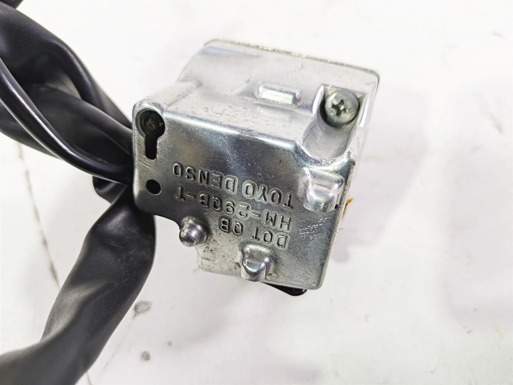 2002 Honda V-Twin VTX1800 C Left Hand Start Stop Control Switch 35020-MCH-000 - Image 8