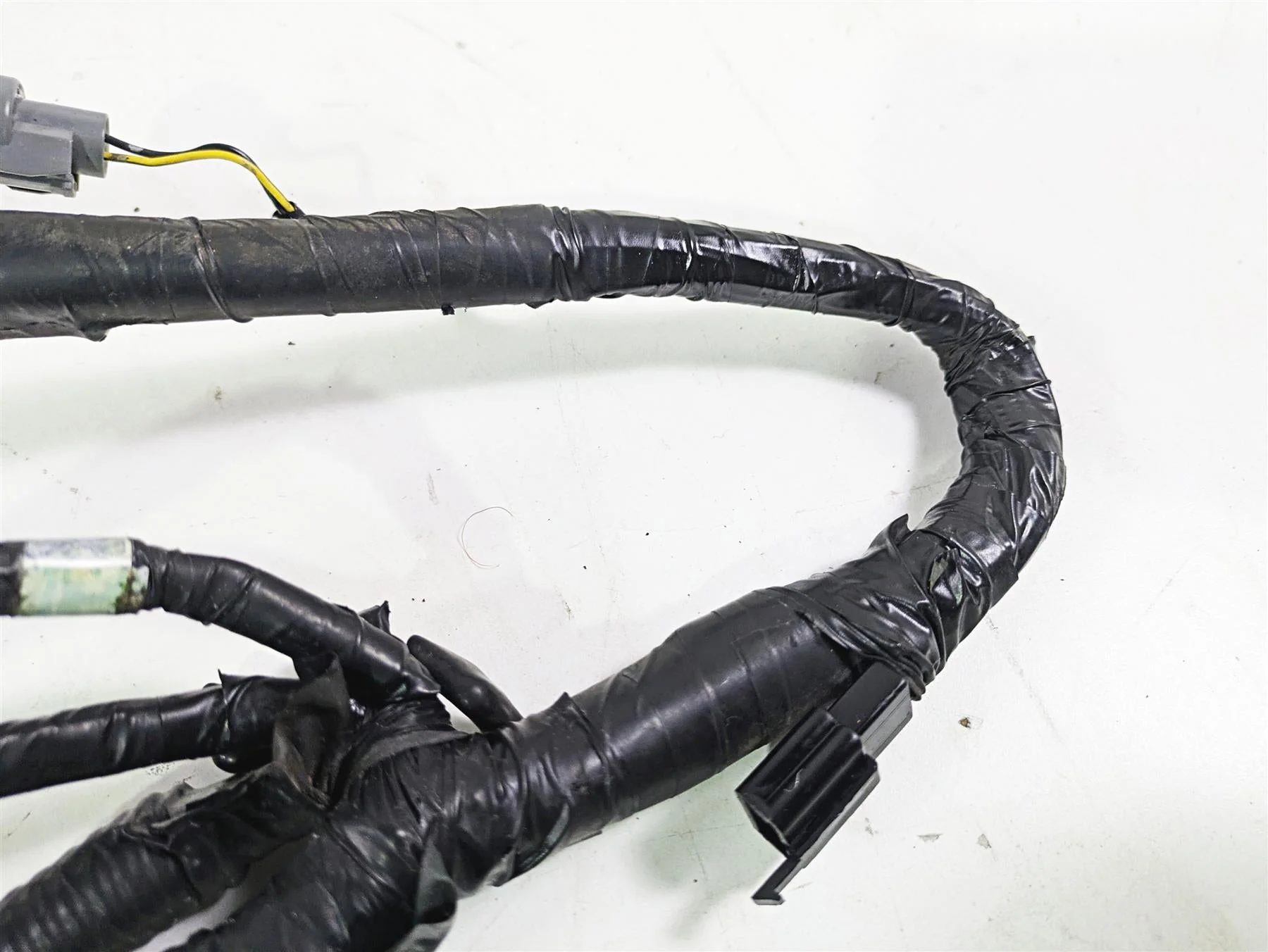 2002 Honda V-Twin VTX1800 C Main Wiring Harness Loom - No Cut 32100-MCH-6720 - Image 10