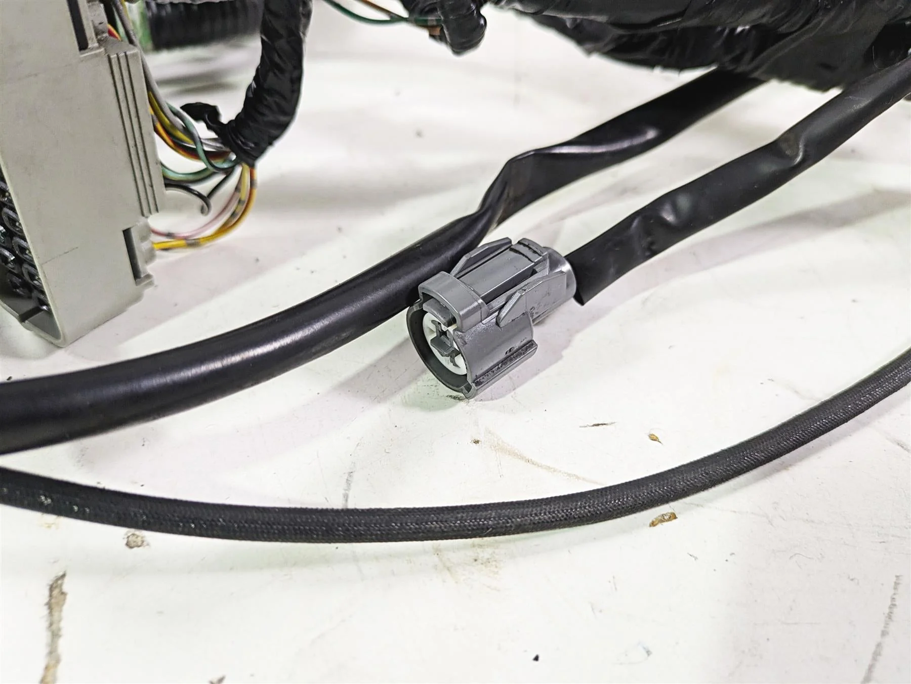 2002 Honda V-Twin VTX1800 C Main Wiring Harness Loom - No Cut 32100-MCH-6720 - Image 11