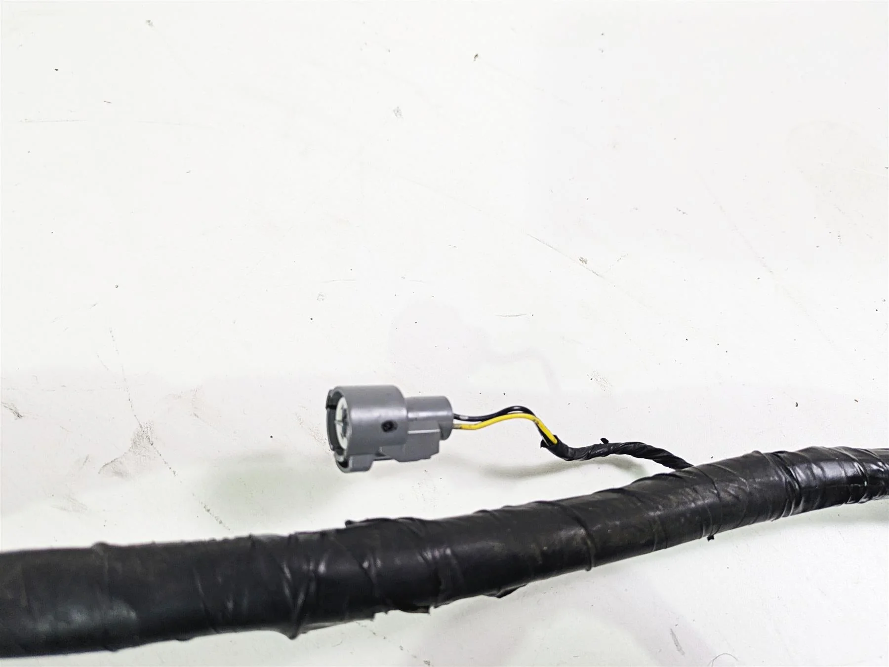 2002 Honda V-Twin VTX1800 C Main Wiring Harness Loom - No Cut 32100-MCH-6720 - Image 9
