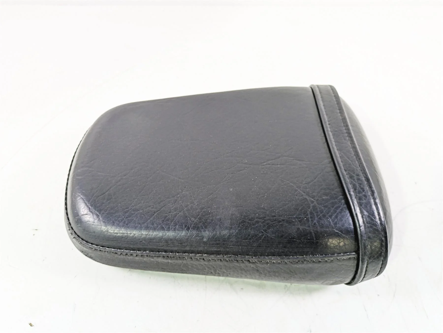 2002 Honda V-Twin VTX1800 C Rear Passenger Saddle Seat 77300-MCH-000 - Image 3