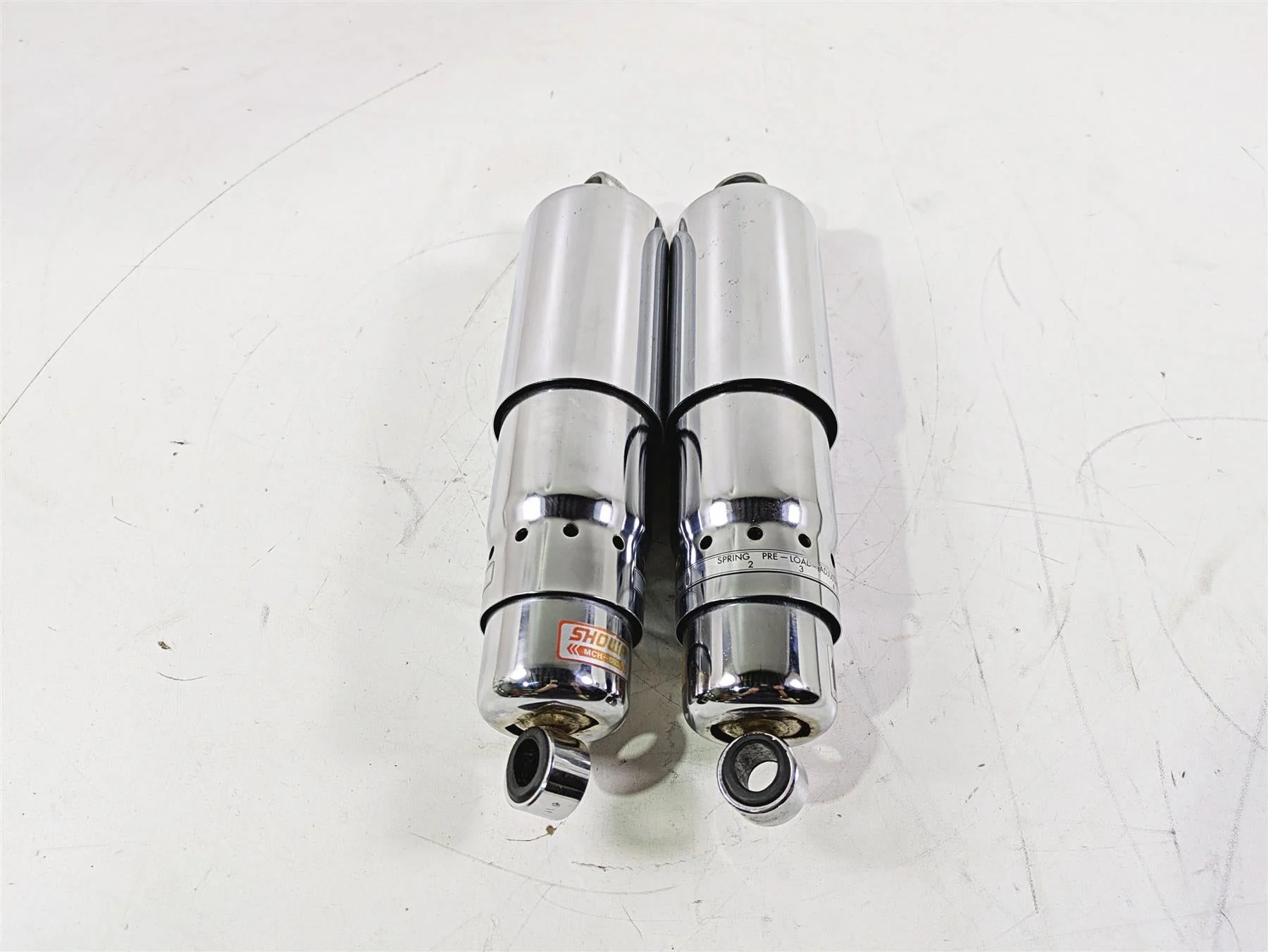 2002 Honda V-Twin VTX1800 C Rear Suspension Shock Damper Set Showa 52400-MCH-631 - Image 10