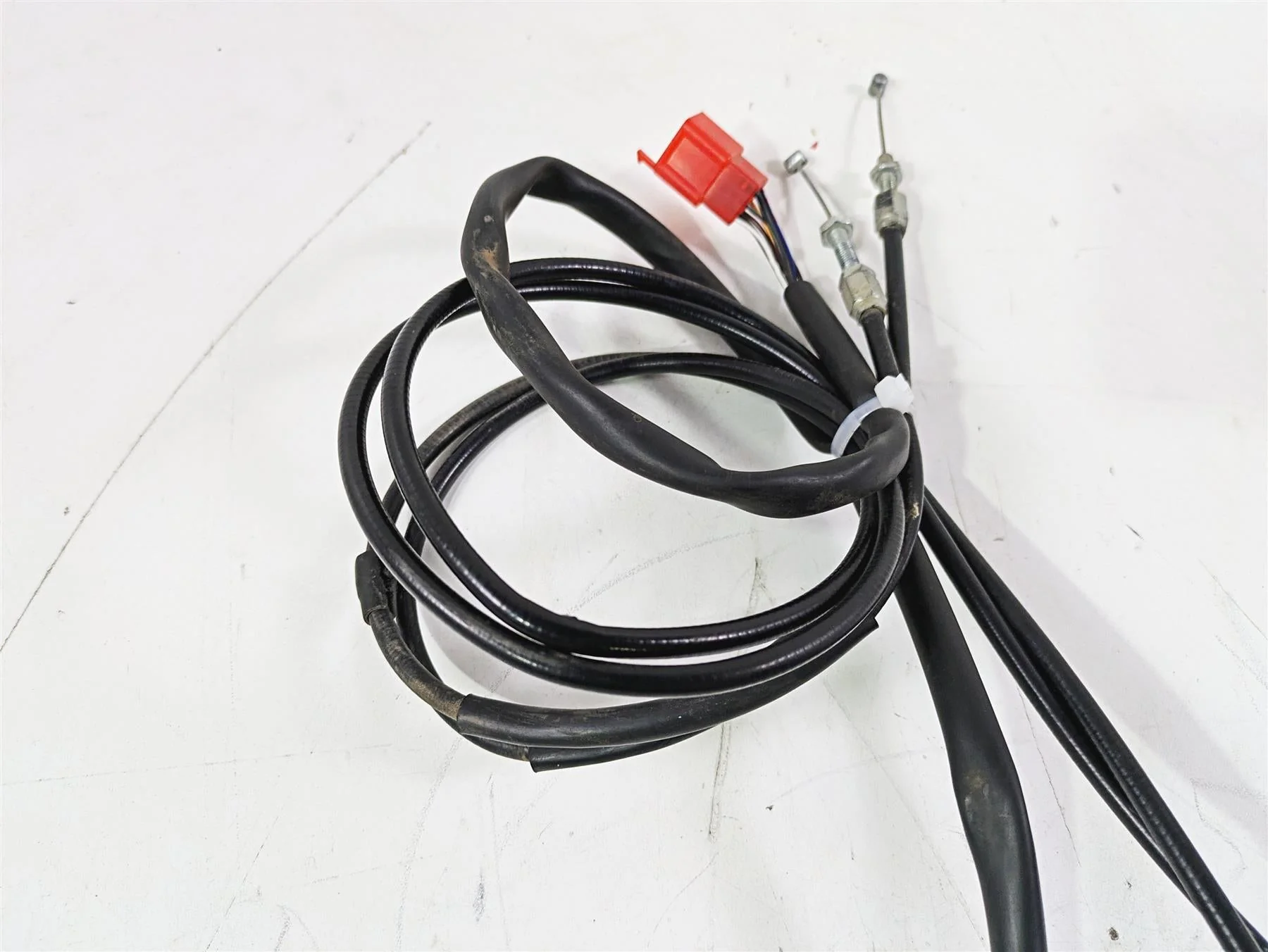 2002 Honda V-Twin VTX1800 C Right Hand Control Switch & Throttle 35013-MCH-020 - Image 5