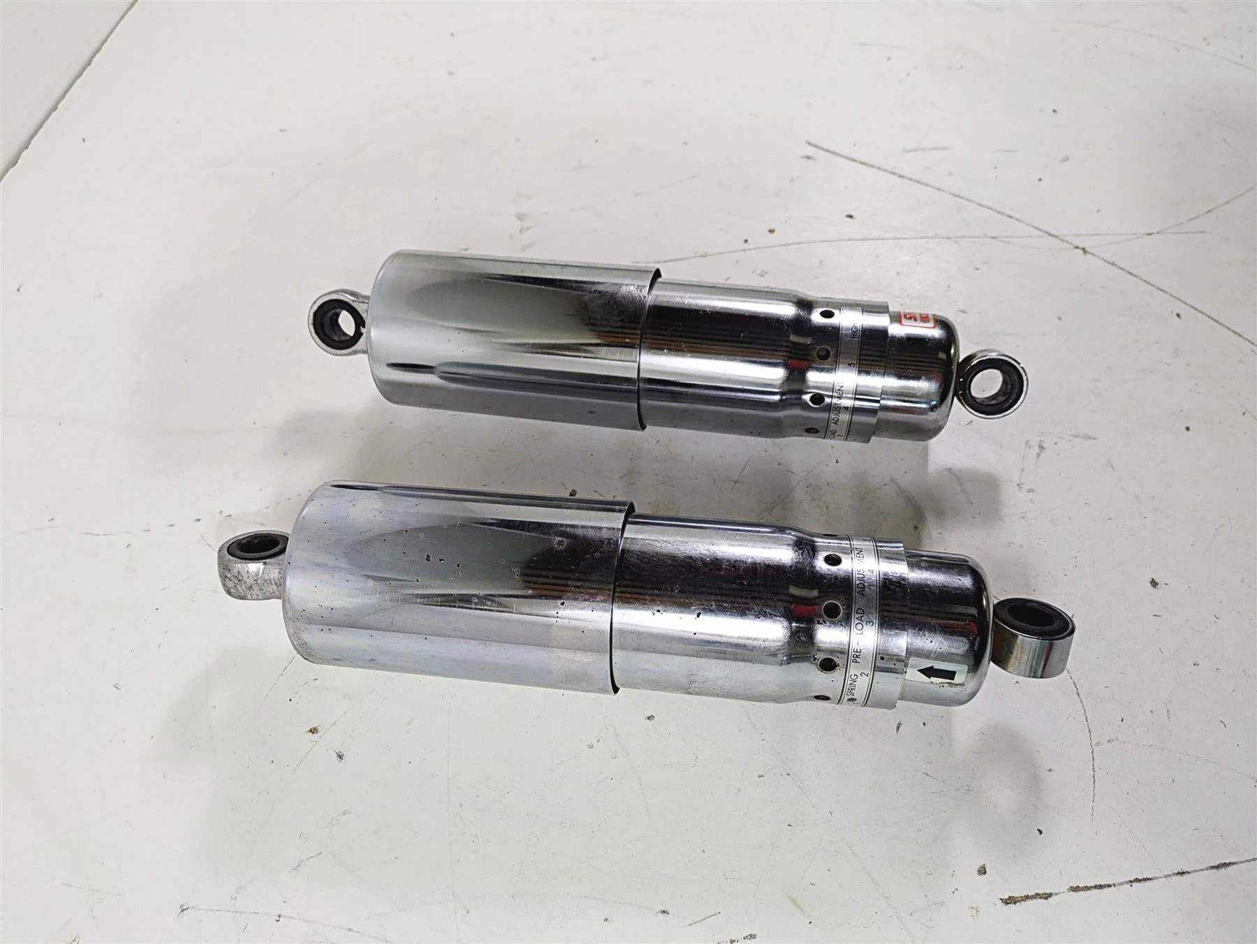 2002 Honda V-Twin VTX1800 C Showa Rear Suspension Shock Damper Set 52400-MCH-631 - Image 2