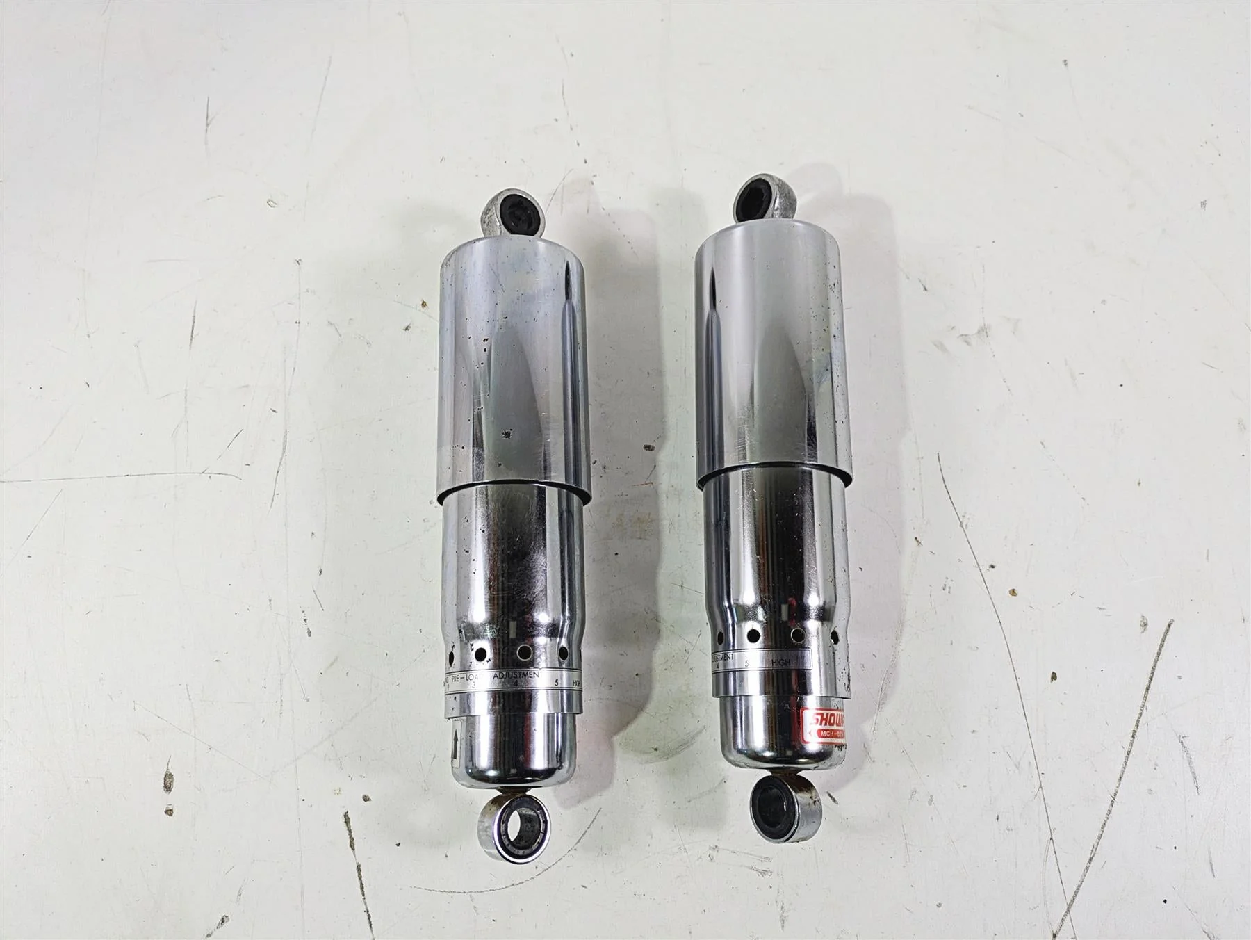 2002 Honda V-Twin VTX1800 C Showa Rear Suspension Shock Damper Set 52400-MCH-631 - Image 4