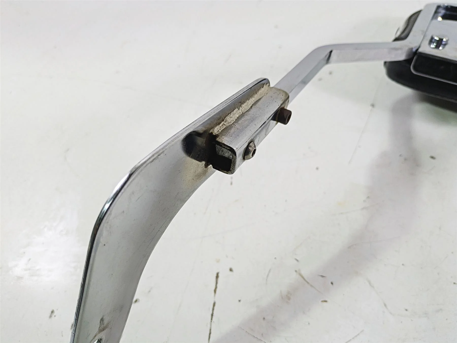 2002 Honda V-Twin VTX1800 C Sissybar Passenger Back Rest & Mount Set - Image 3