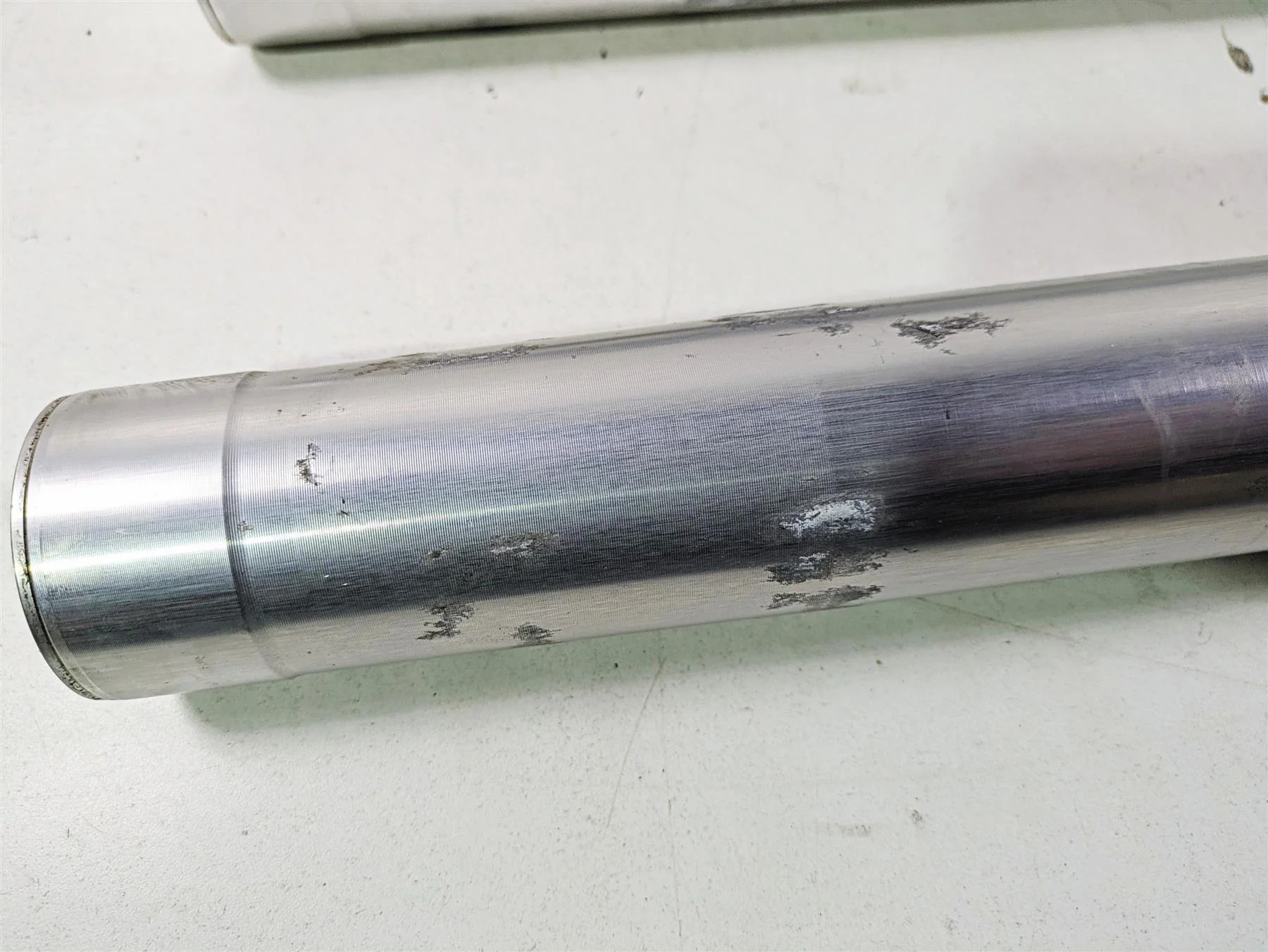 2002 Honda V-Twin VTX1800 C Straight Front Fork Leg Set - Read 51400-MCH-003 - Image 12
