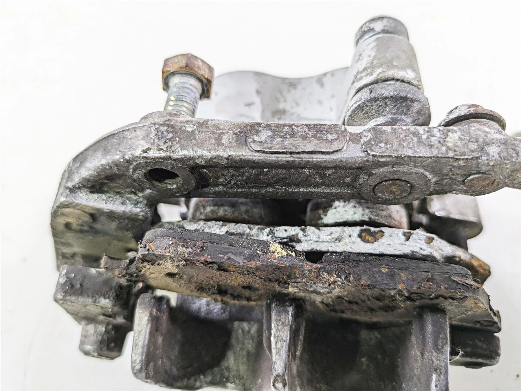2002 Honda VT1100 Shadow Sabre Nissin Front Brake Caliper 45150-MAH-315 - Image 6