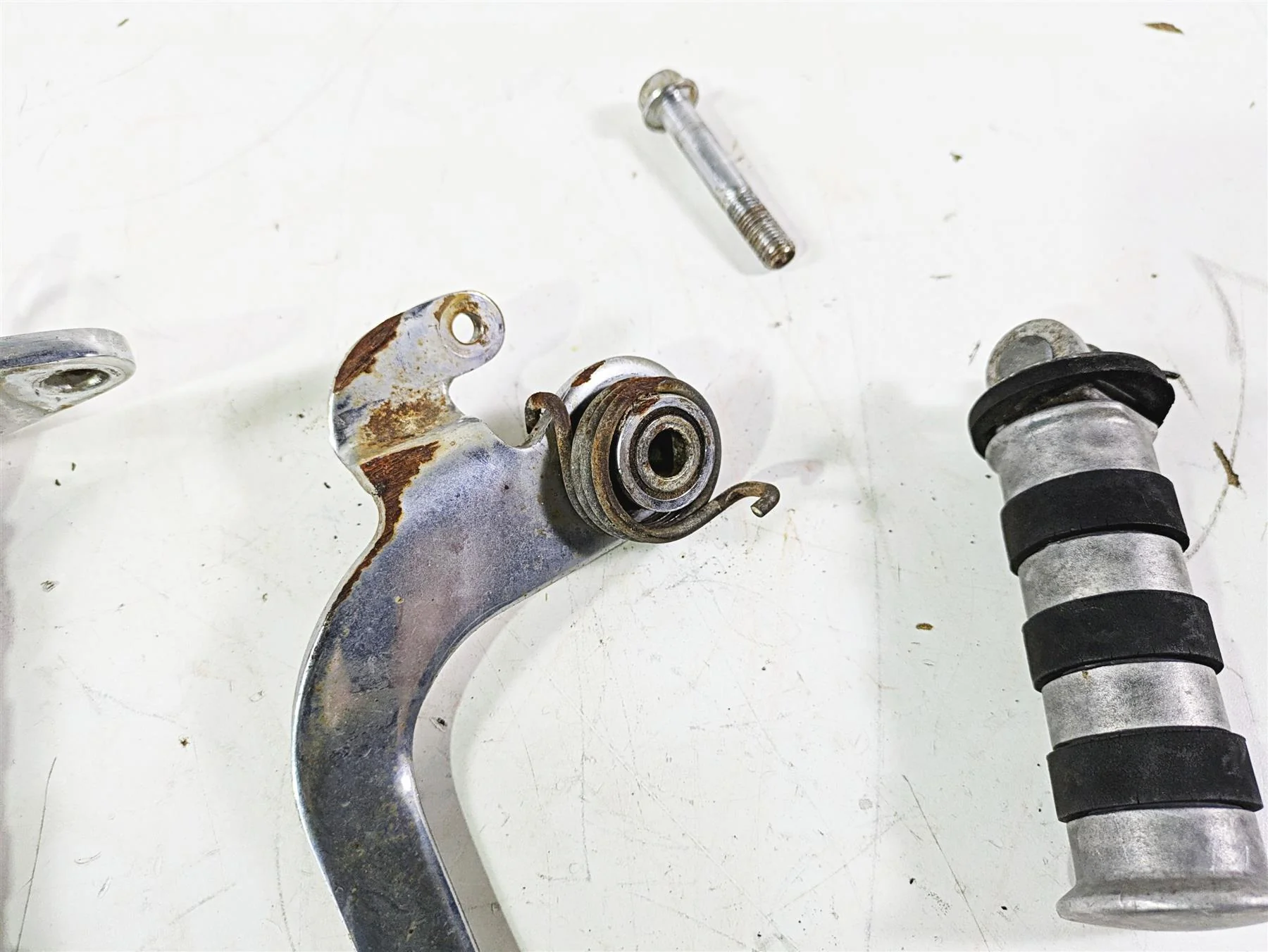 2002 Honda VT1100 Shadow Sabre Right Foot Pegs & Brake Pedal Set 50615-MCK-A00 - Image 11