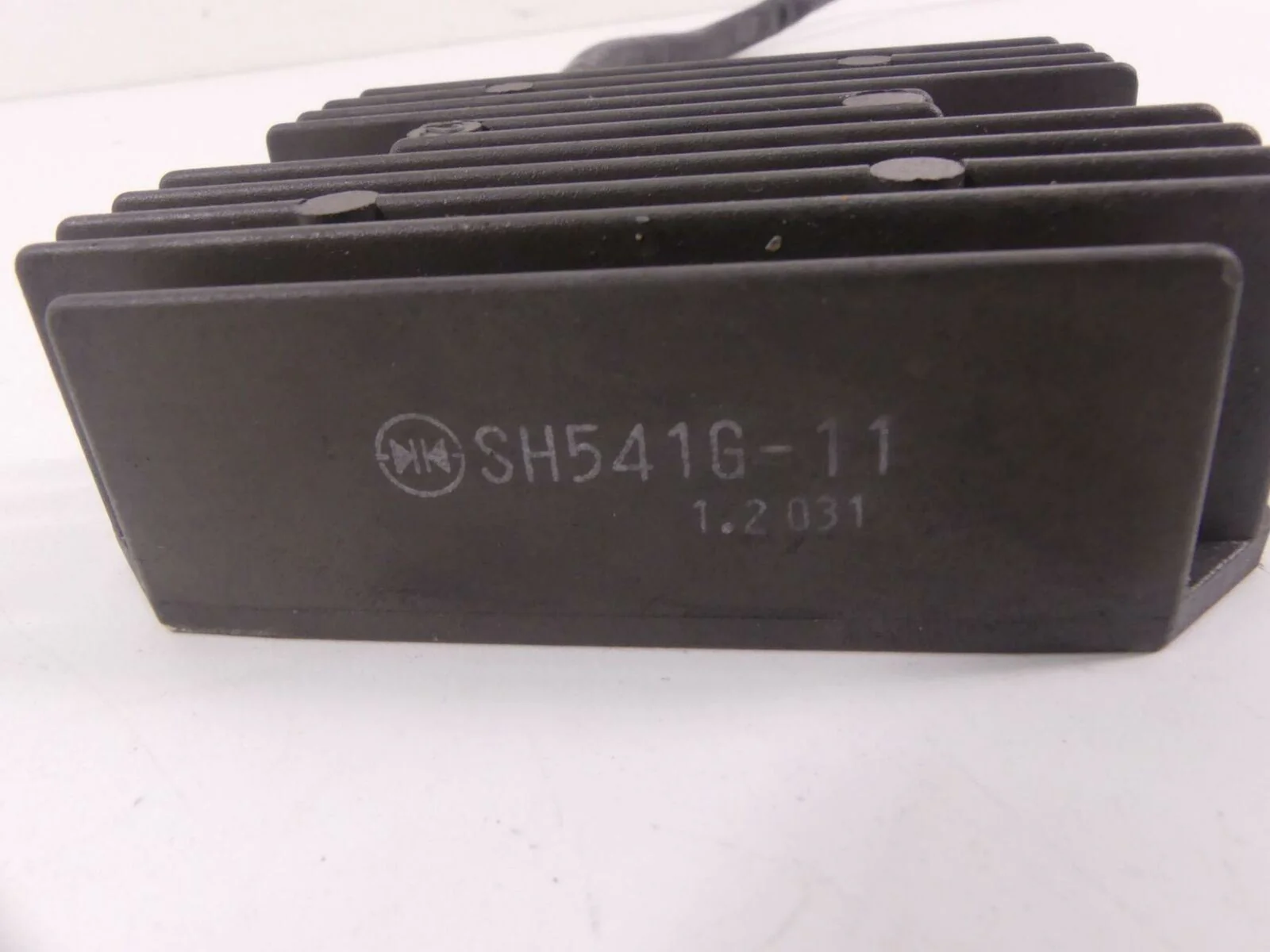 2002 Honda VT1100C2 Shadow Sabre Rectifier Voltage Regulator 31600-MCK-A01 - Image 7