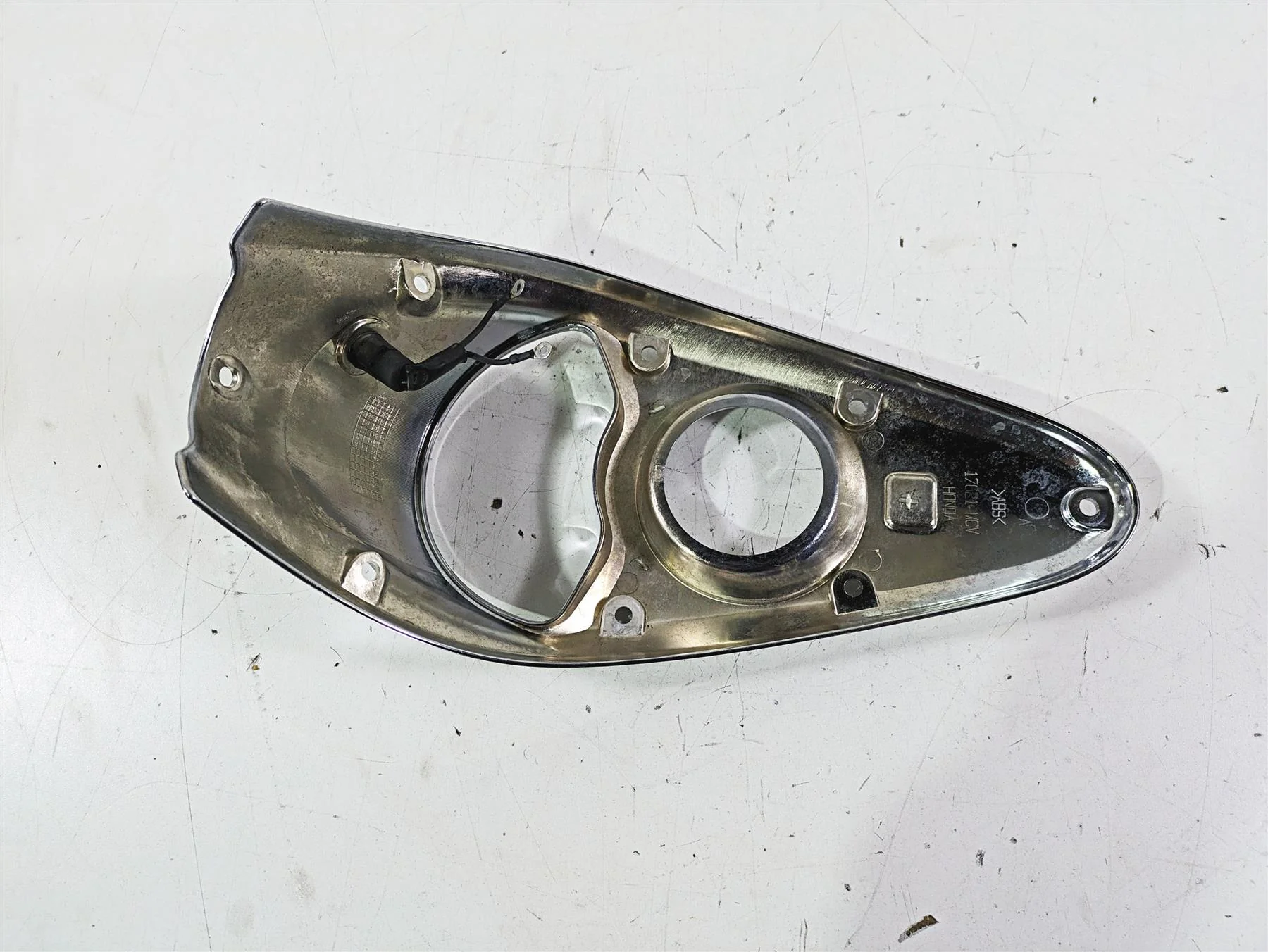 2002 Honda VTX1800 Retro Fuel Gas Petrol Tank Chrome Dash Cover 17621-MCV-000 - Image 7