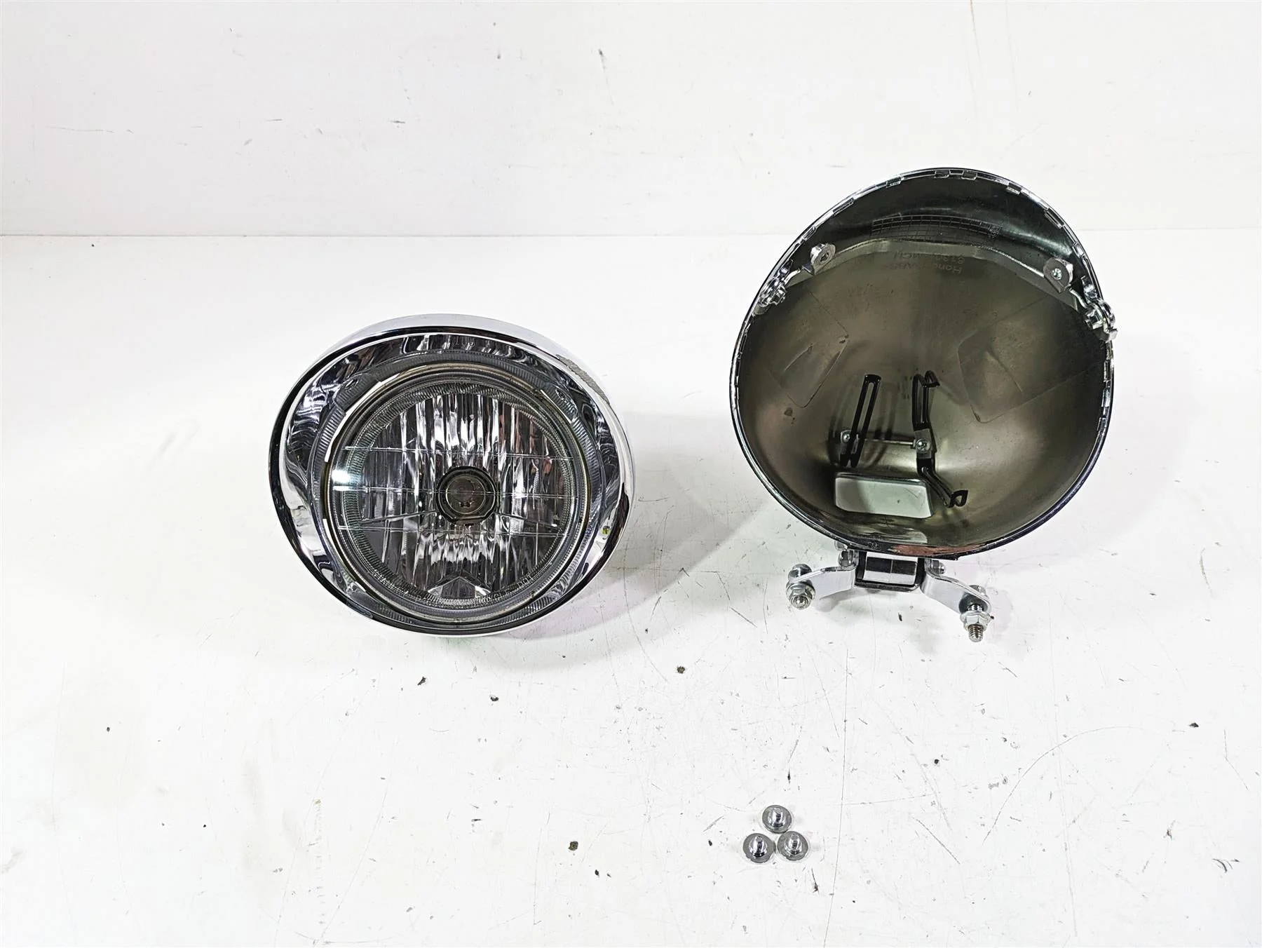 2002 Honda VTX1800 Retro Headlight Head Light & Housing Set 33120-MCH-671
