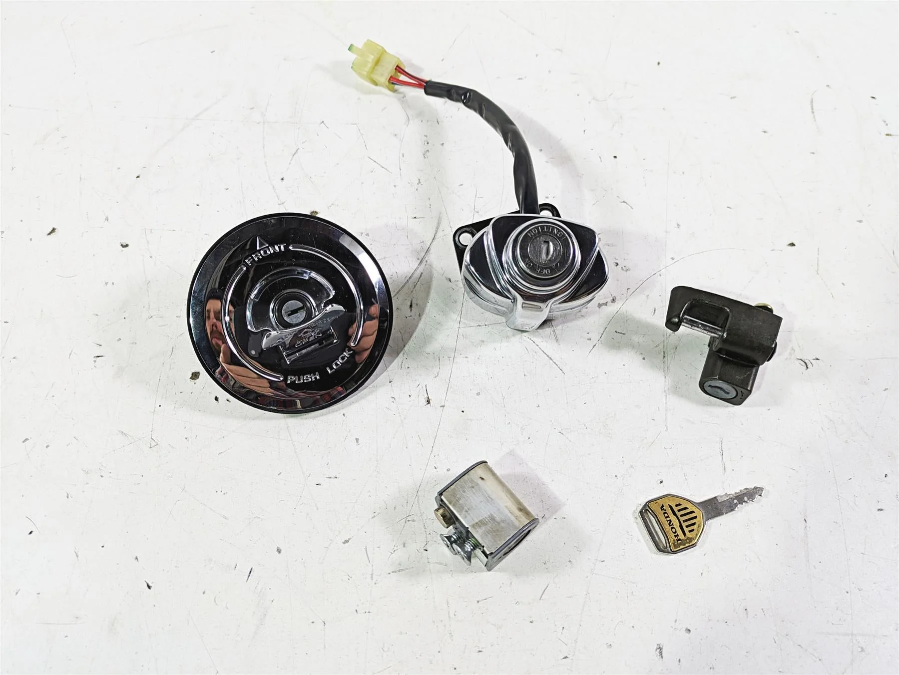 2002 Honda VTX1800 Retro Ignition Switch Steering Key Lock Cap Set 35110-MR1-000