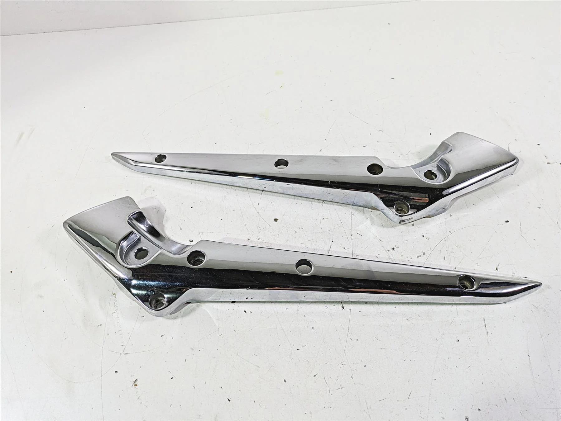 2002 Honda VTX1800 Retro Rear Fender Frame Struts Braces 77340-MCV-000 - Image 3