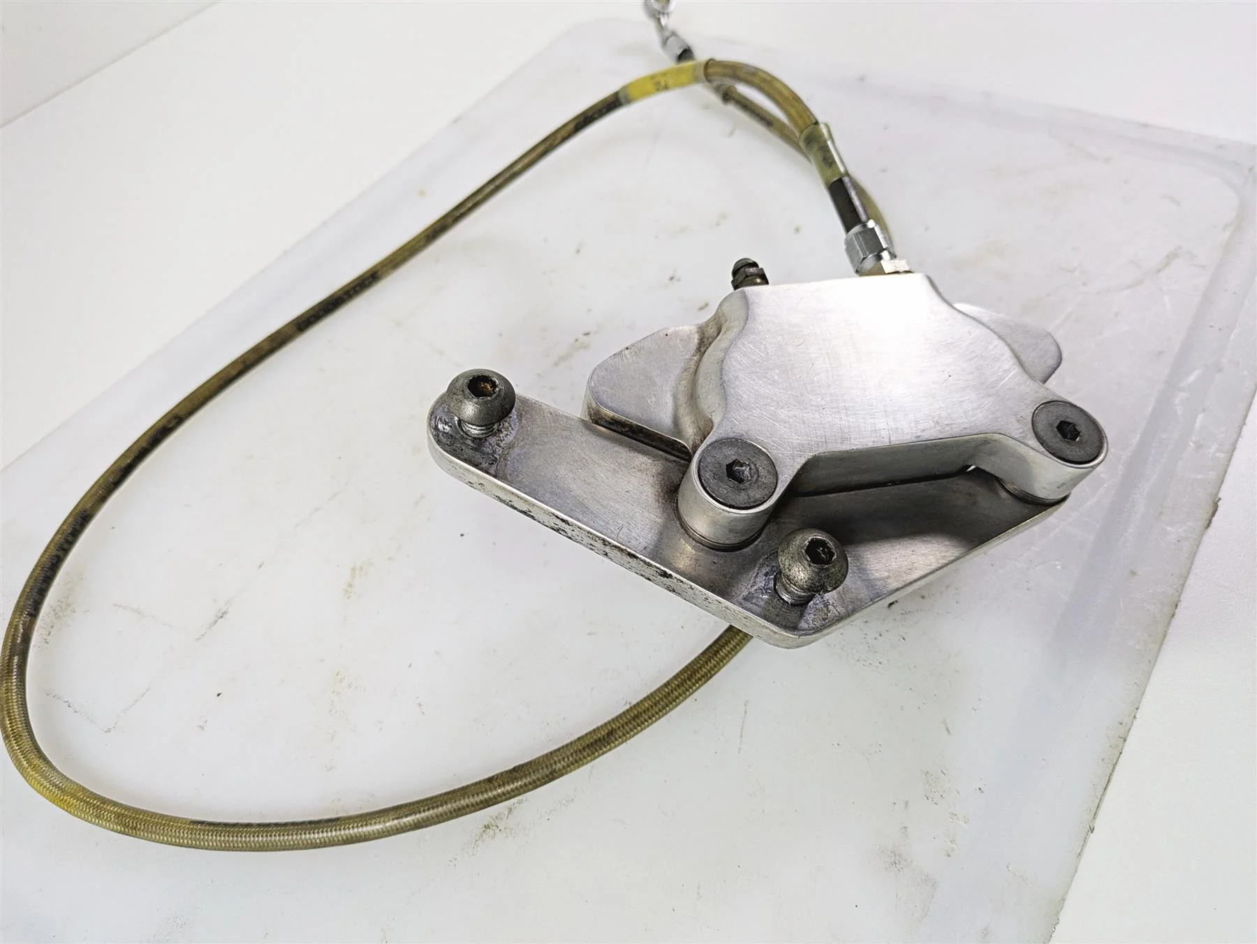 2002 Indian Spirit Deluxe Front Brake Caliper & Bracket 53-176 53-104 - Image 9