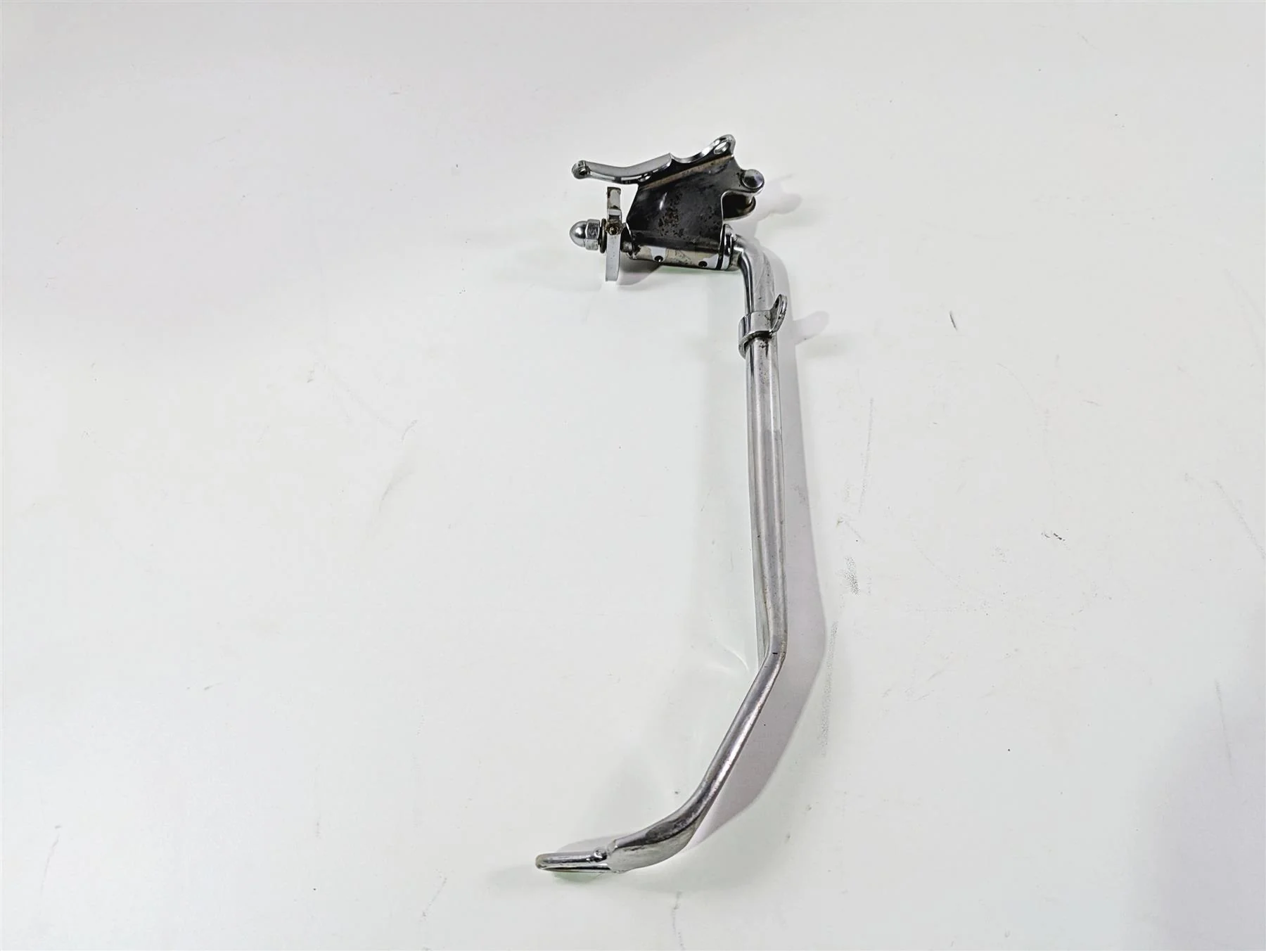 2002 Indian Spirit Deluxe Kickstand Kick Jiffy Stand & Mount 42-048 - Image 2