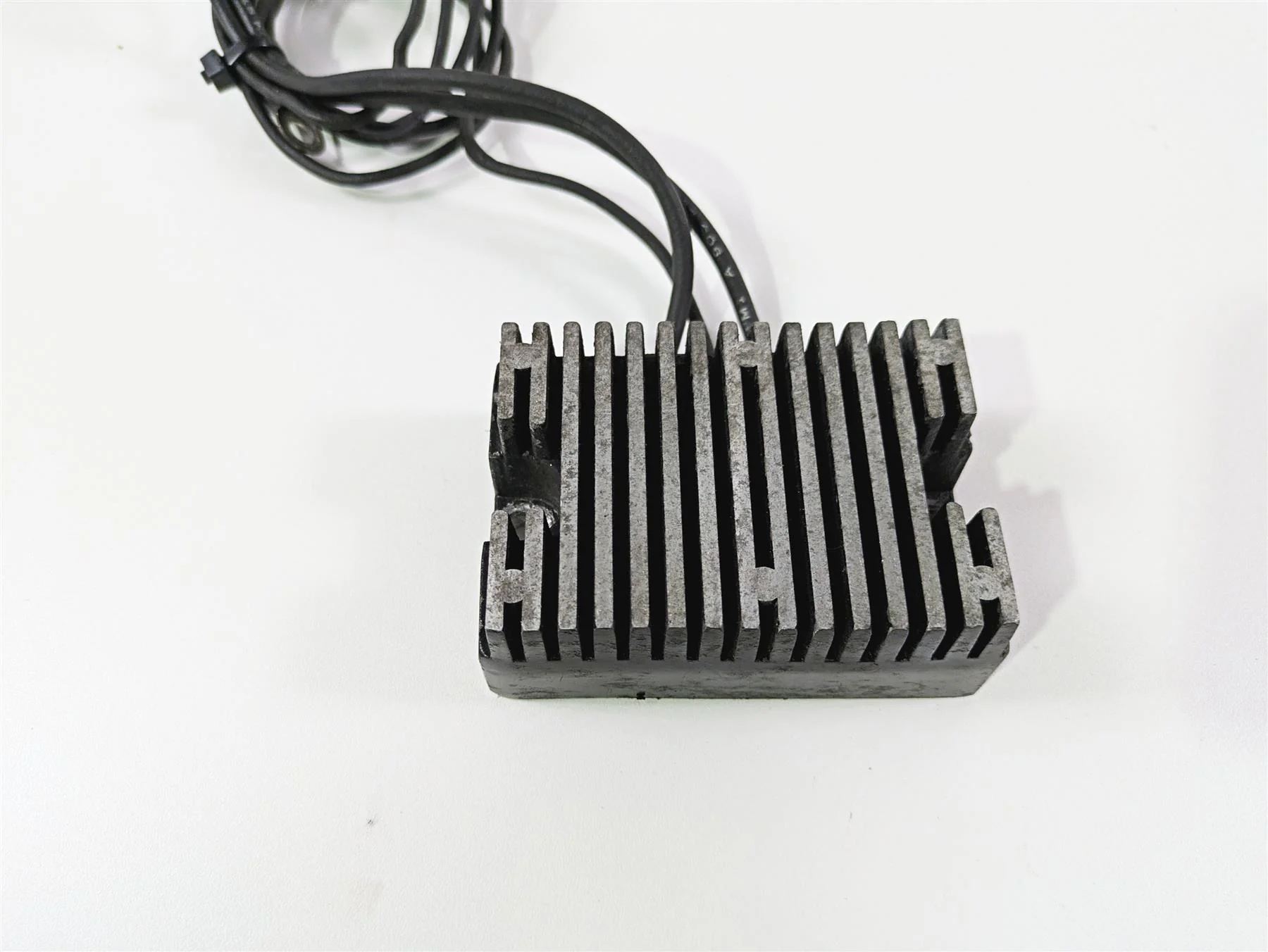 2002 Indian Spirit Deluxe Rectifier Voltage Regulator 94-034 - Image 6