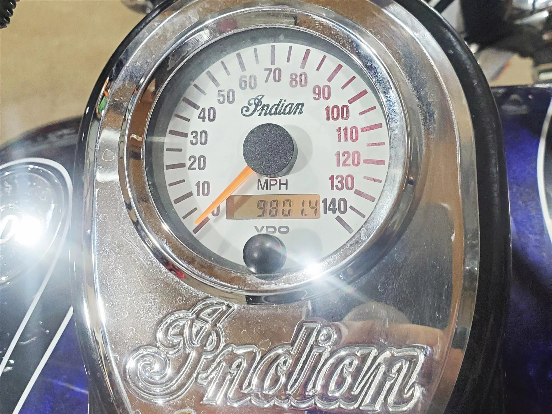 2002 Indian Spirit Deluxe Speedometer Gauge & Tank Cover 9K 56-026 26-341 - Image 2
