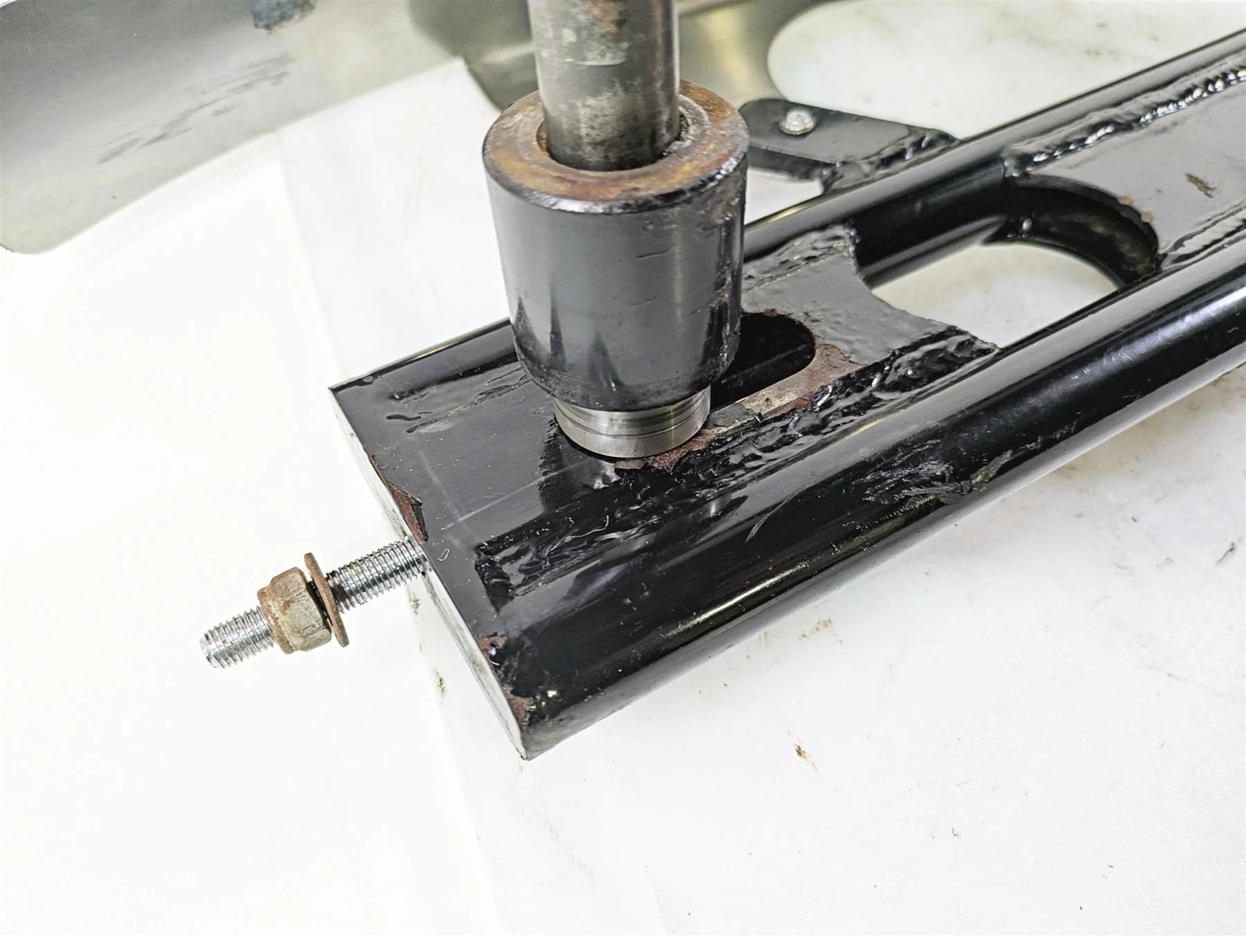 2002 Indian Spirit Deluxe Straight Rear Swingarm Swing Arm & Axle 89-213 - Image 8