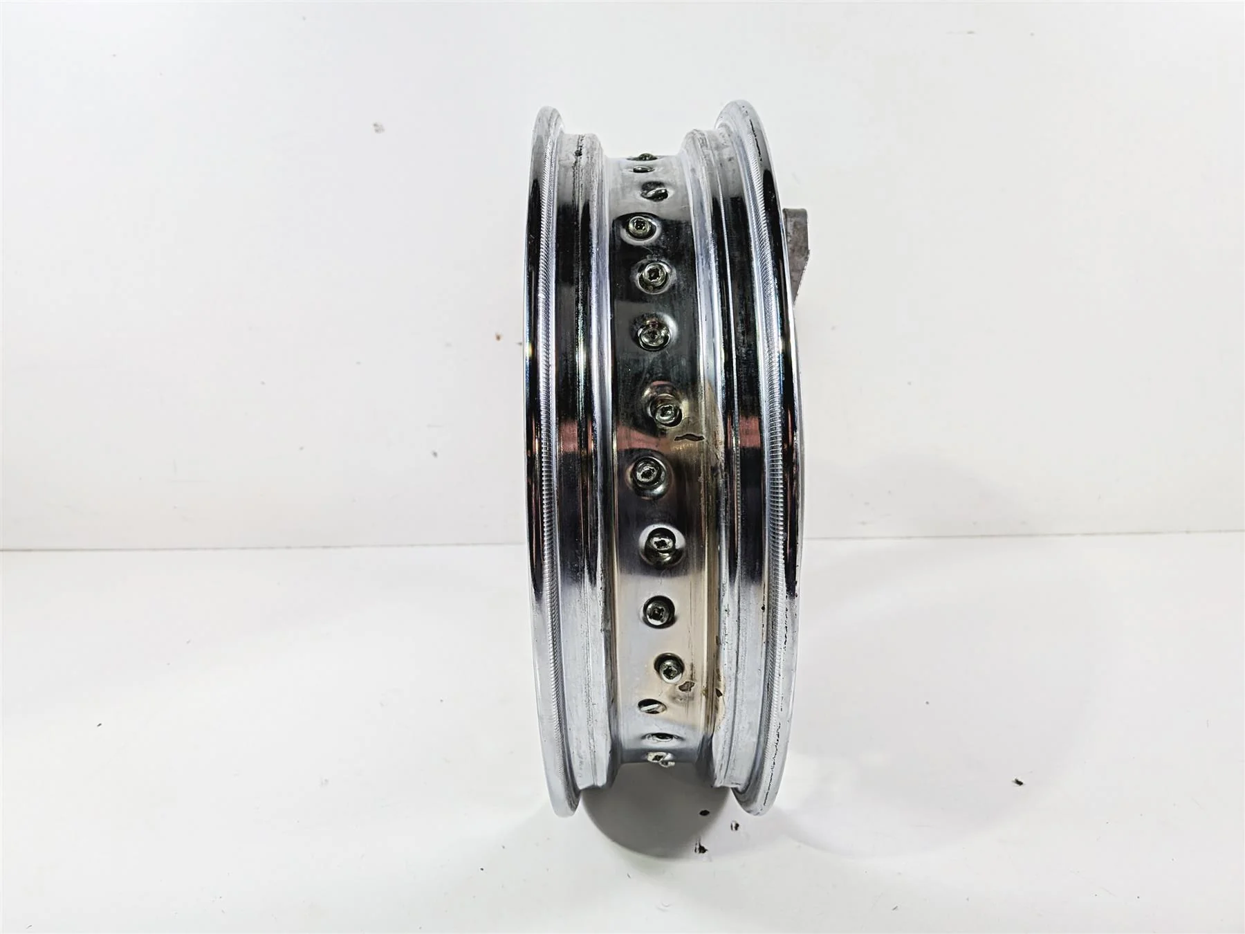 2002 Yamaha XVS650 V-Star Classic Rear Spoke Wheel Rim 15x3.5 3JB-25311-00-35 - Image 6