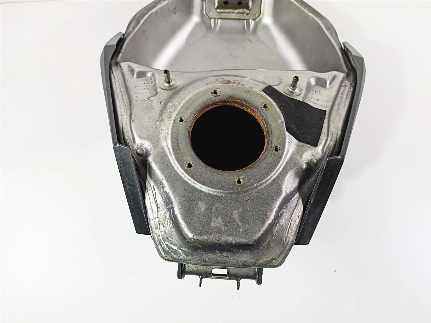 2002 Yamaha YZFR1 R1 Fuel Gas Petrol Tank & Aftermaket Lid 5PW-Y2410-30-01 - Image 7