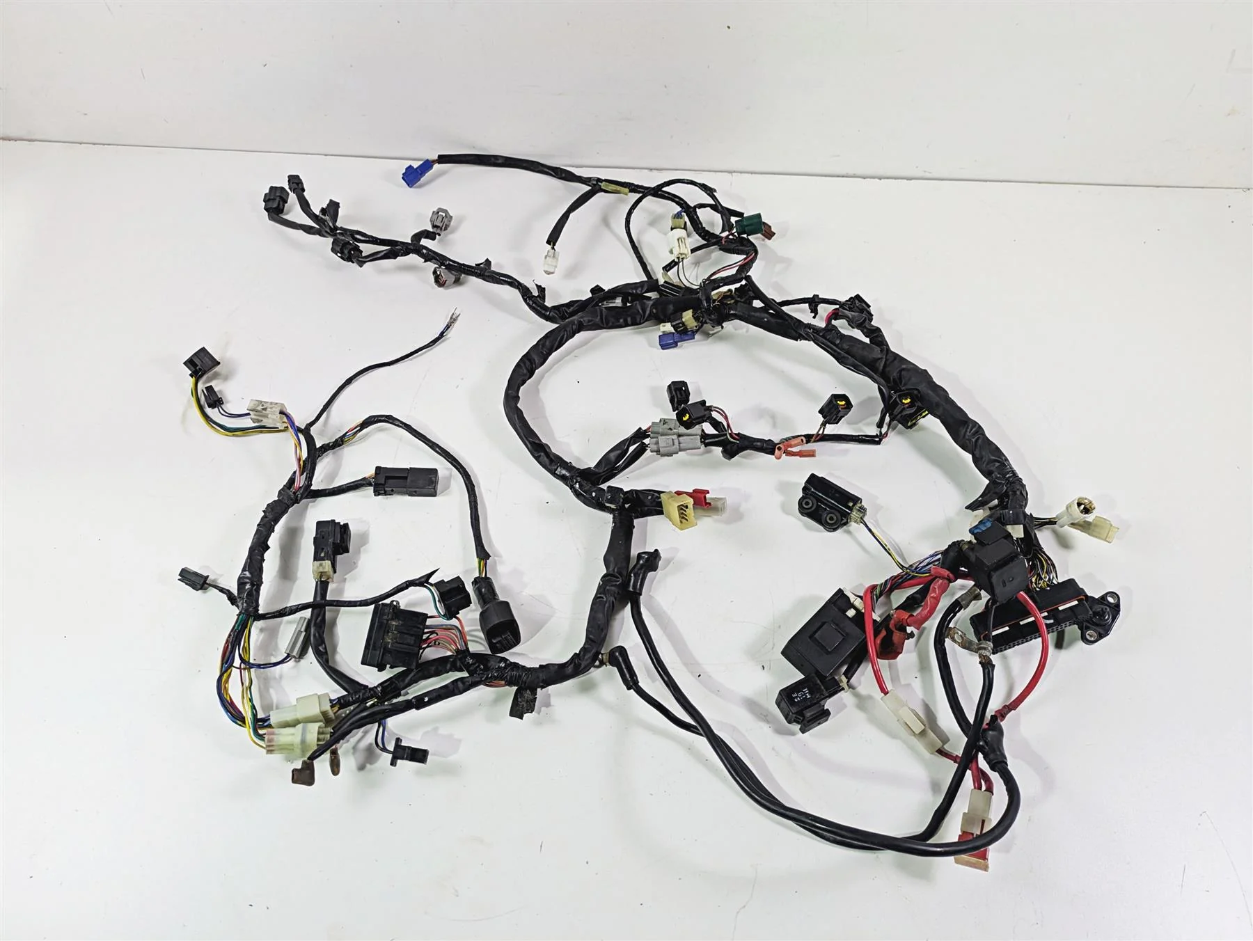 2002 Yamaha YZFR1 R1 Main Wiring Harness Loom - Read 5PW-82590-10