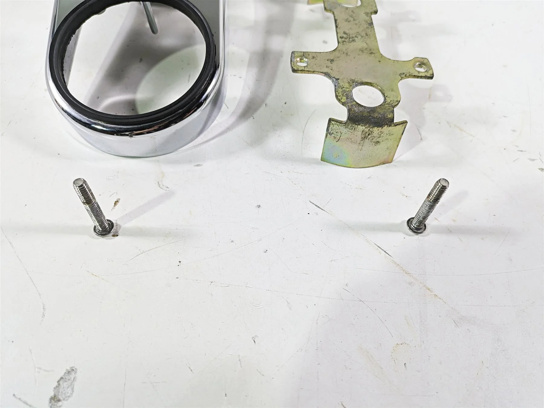 2003 Harley Dyna FXDL Low Rider 100TH Chrome Gauge Speedo Tacho Housing 67185-95 - Image 7