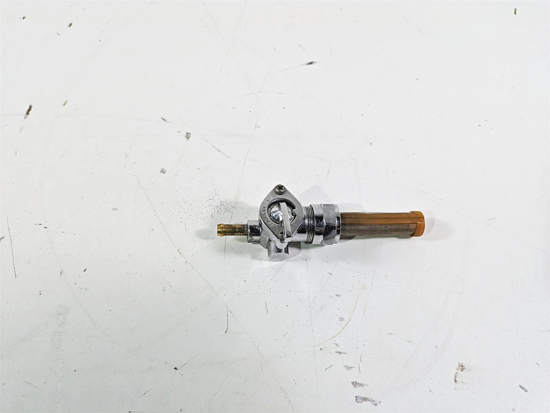 2003 Harley Dyna FXDL Low Rider 100TH Fuel Gas Petrol Valve Petcock 61338-02 - Image 3