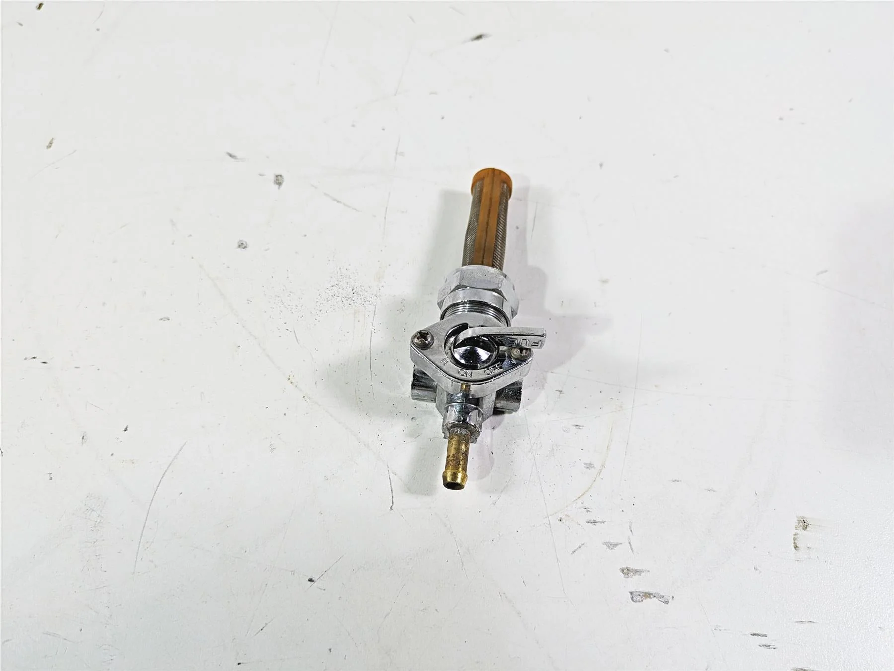 2003 Harley Dyna FXDL Low Rider 100TH Fuel Gas Petrol Valve Petcock 61338-02 - Image 4