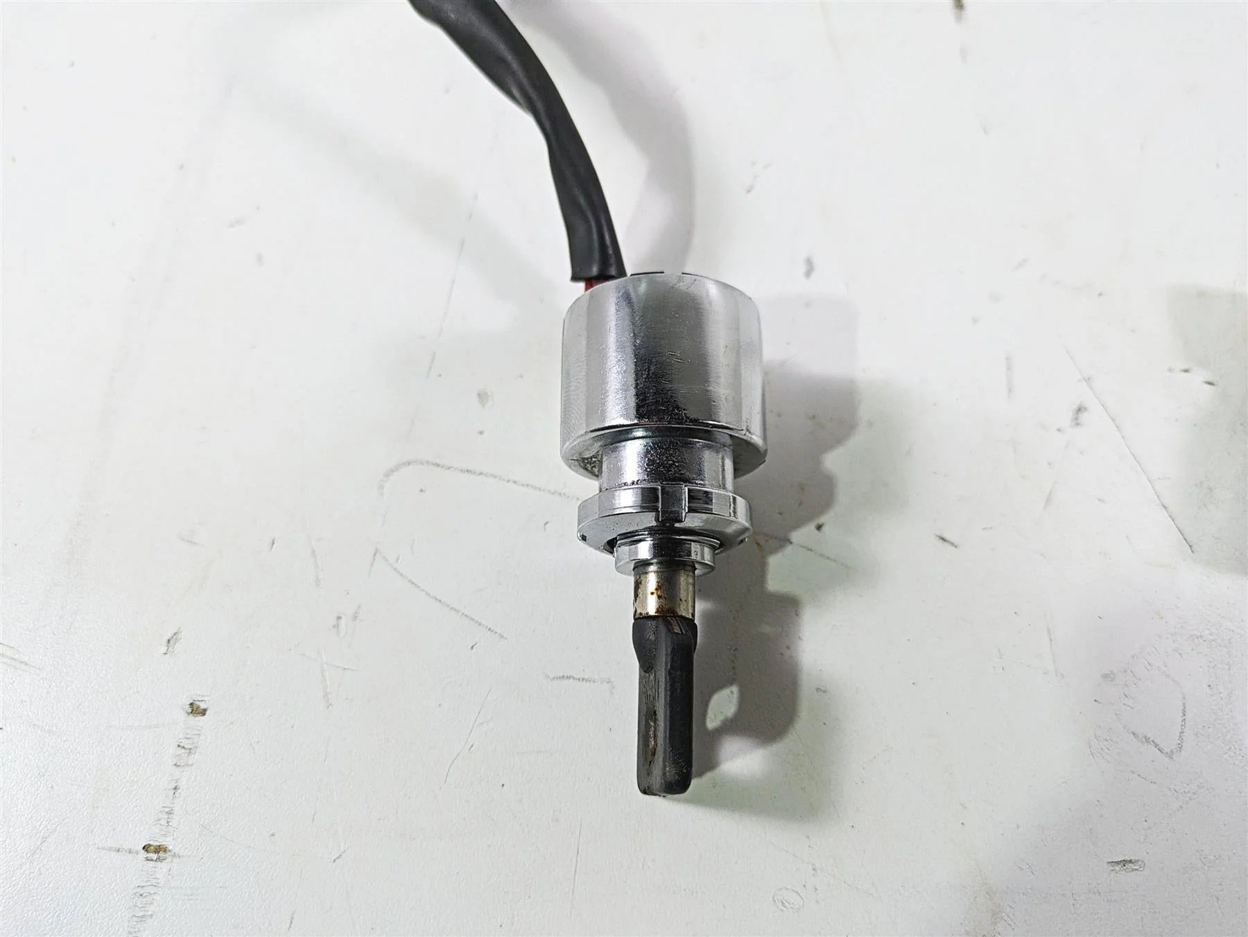 2003 Harley Dyna FXDL Low Rider 100TH Ignition Switch Key Steering Lock 71705-97 - Image 8