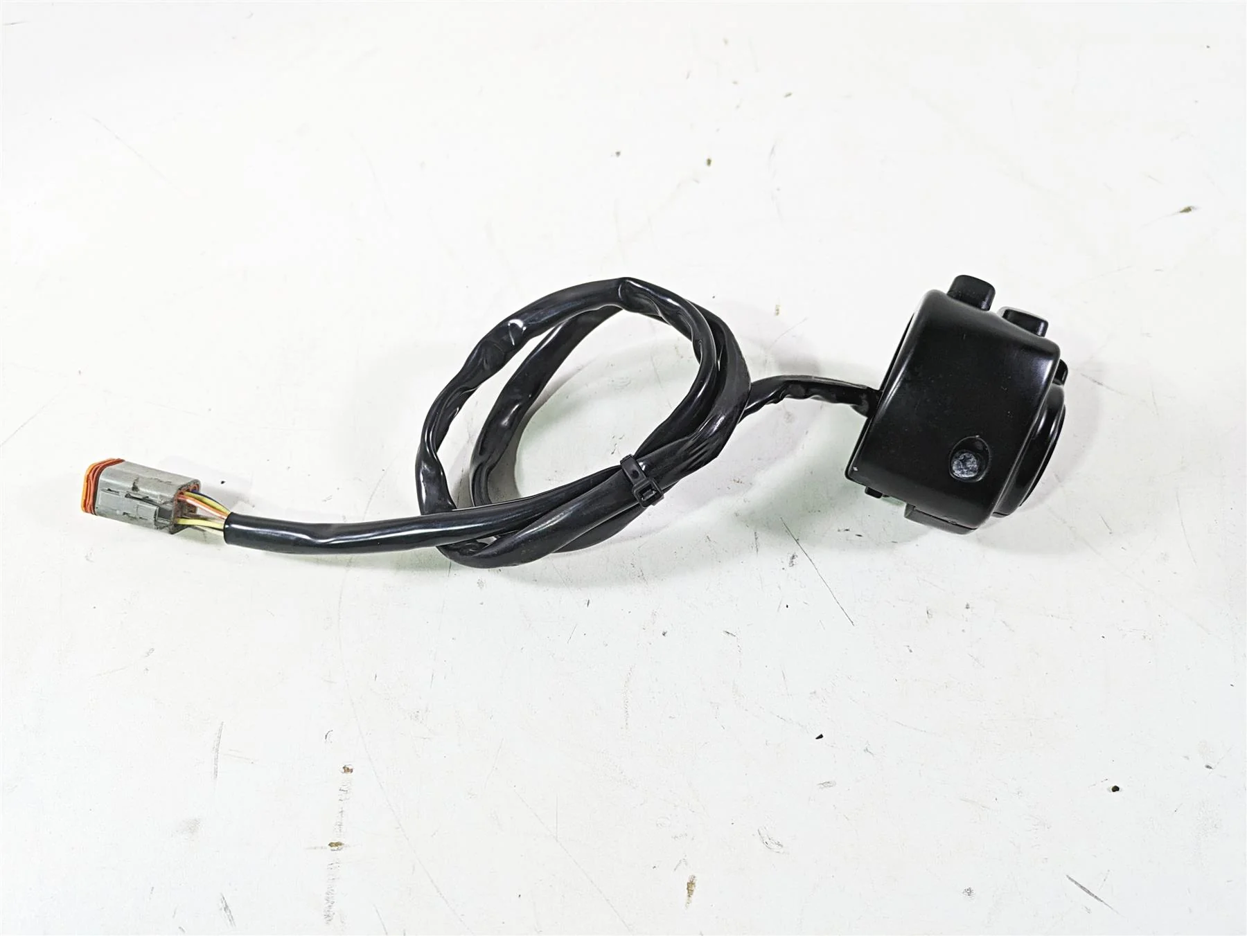2003 Harley Dyna FXDL Low Rider 100TH Left Hand Control Switch 71597-96B - Image 3