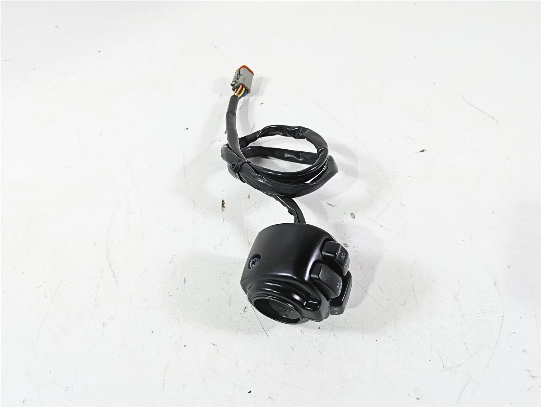 2003 Harley Dyna FXDL Low Rider 100TH Left Hand Control Switch 71597-96B - Image 4