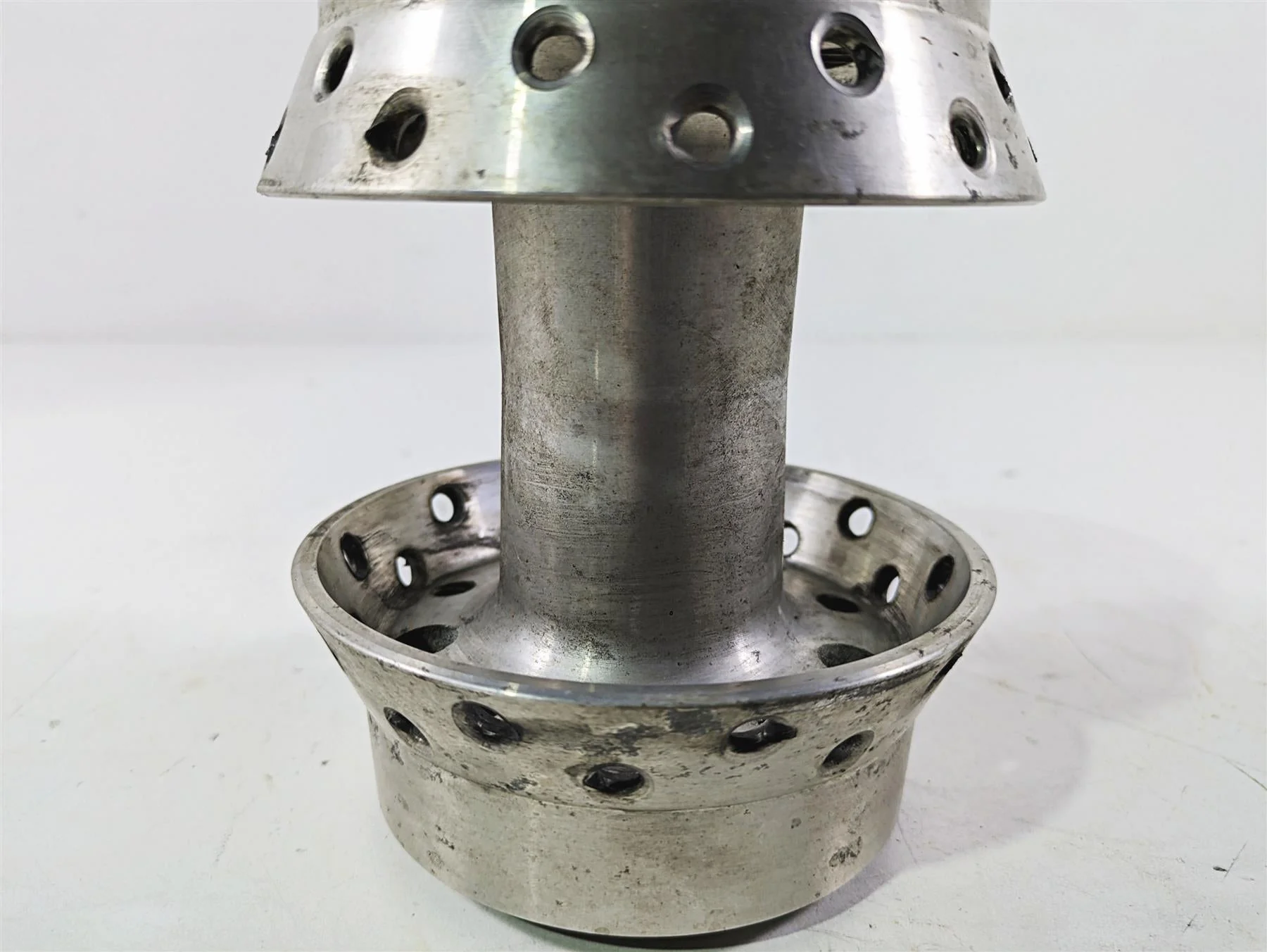 2003 Harley Dyna FXDL Low Rider 100TH Rear Wheel Hub 3/4" bearings 40975-05A - Image 2