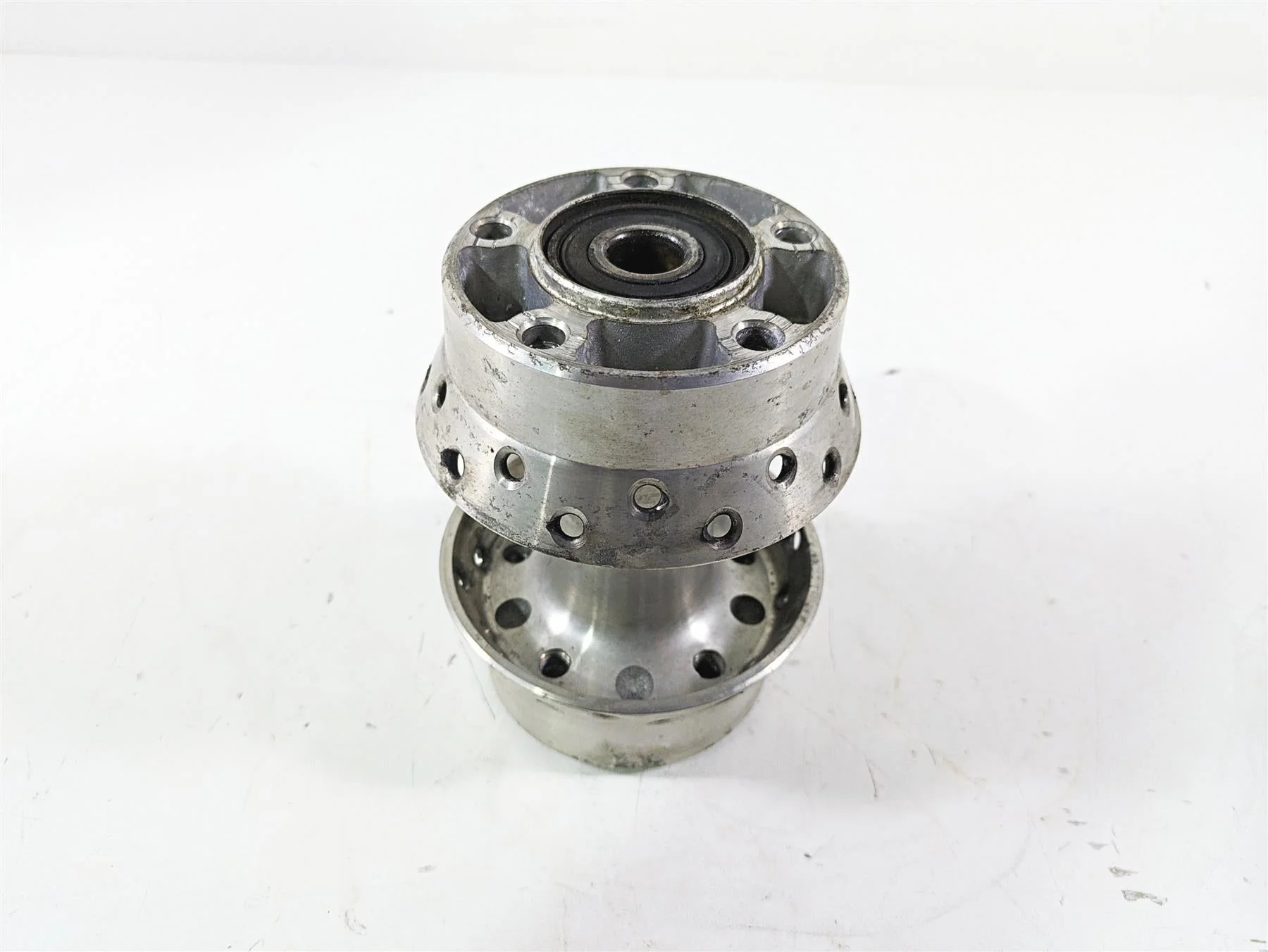 2003 Harley Dyna FXDL Low Rider 100TH Rear Wheel Hub 3/4" bearings 40975-05A - Image 6