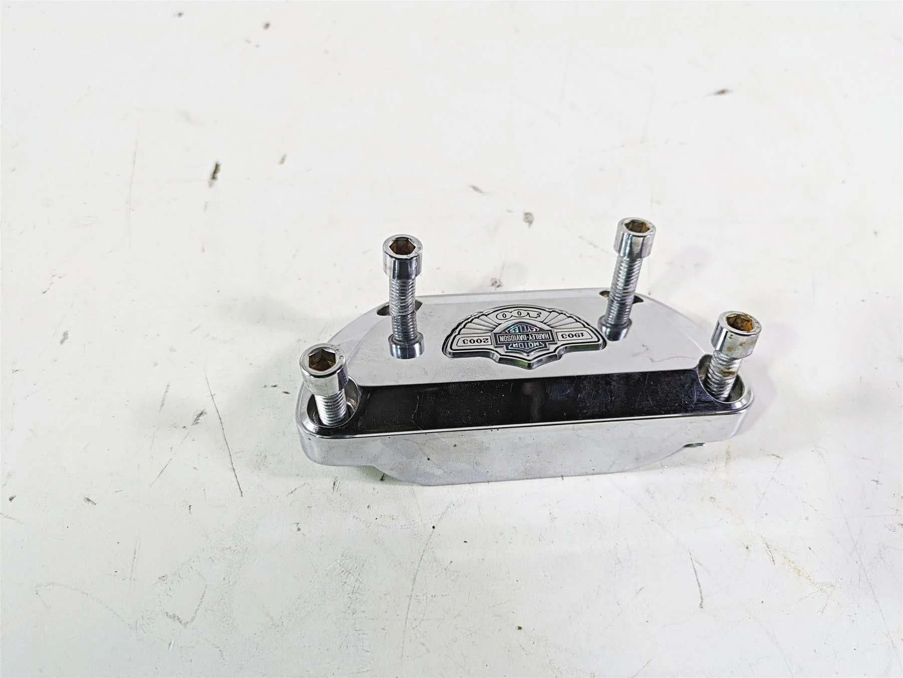 2003 Harley Dyna FXDL Low Rider 100TH Upper Handlebar Riser Clamp 56000-03 - Image 10