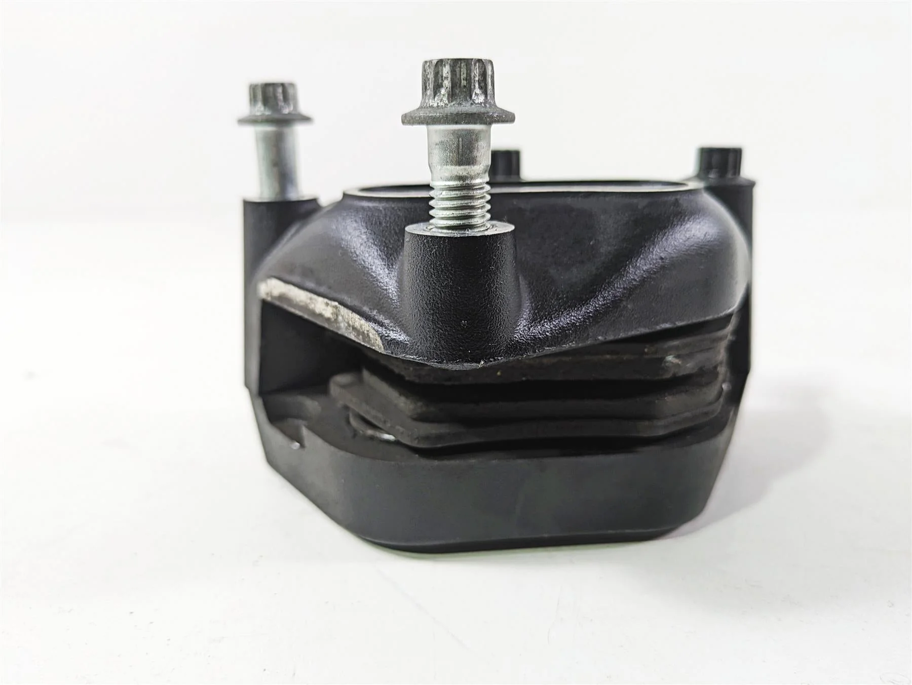 2003 Harley FLSTC Softail Heritage 100th Front Brake Caliper 44046-00D - Image 2