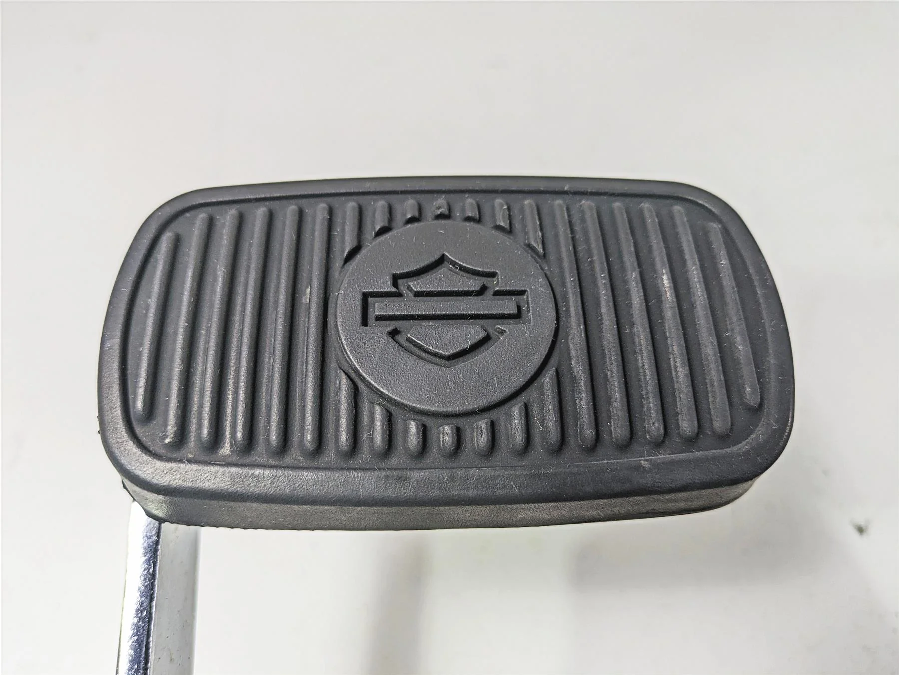 2003 Harley FLSTC Softail Heritage 100th Front Right Floorboard Set 50600026 - Image 9