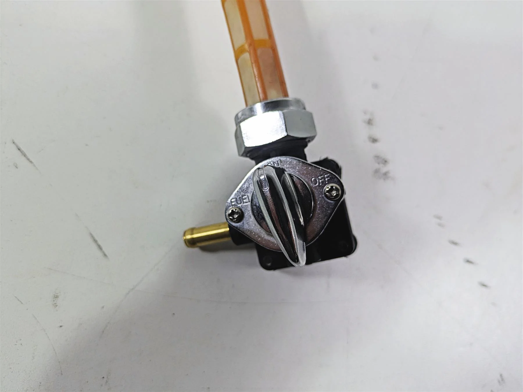 2003 Harley FLSTC Softail Heritage 100th Fuel Gas Petrol Valve Petcock 61338-02 - Image 5