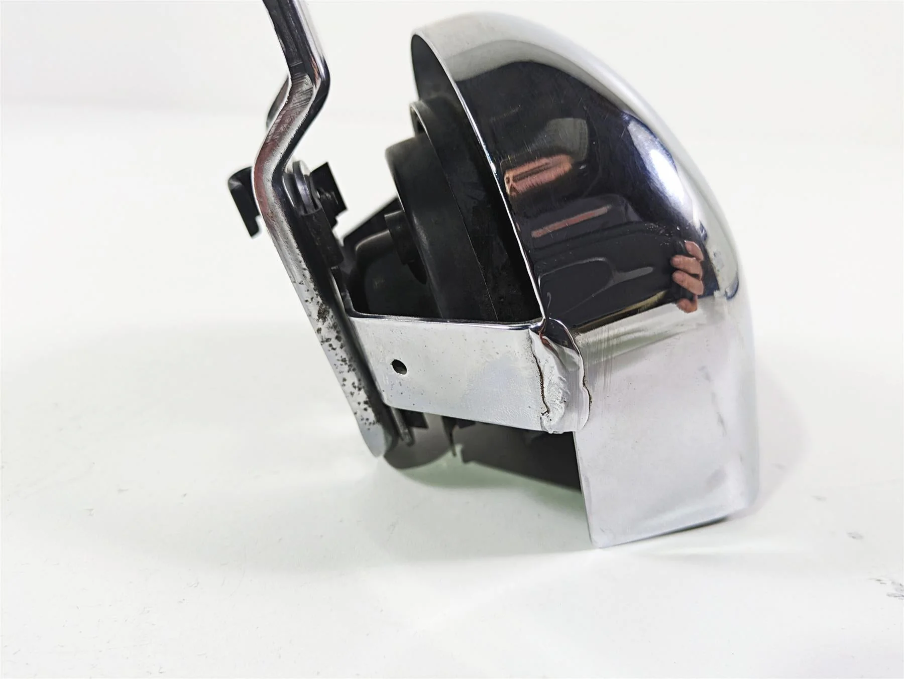 2003 Harley FLSTC Softail Heritage 100th Horn & Chrome Cover 61300478A - Image 6