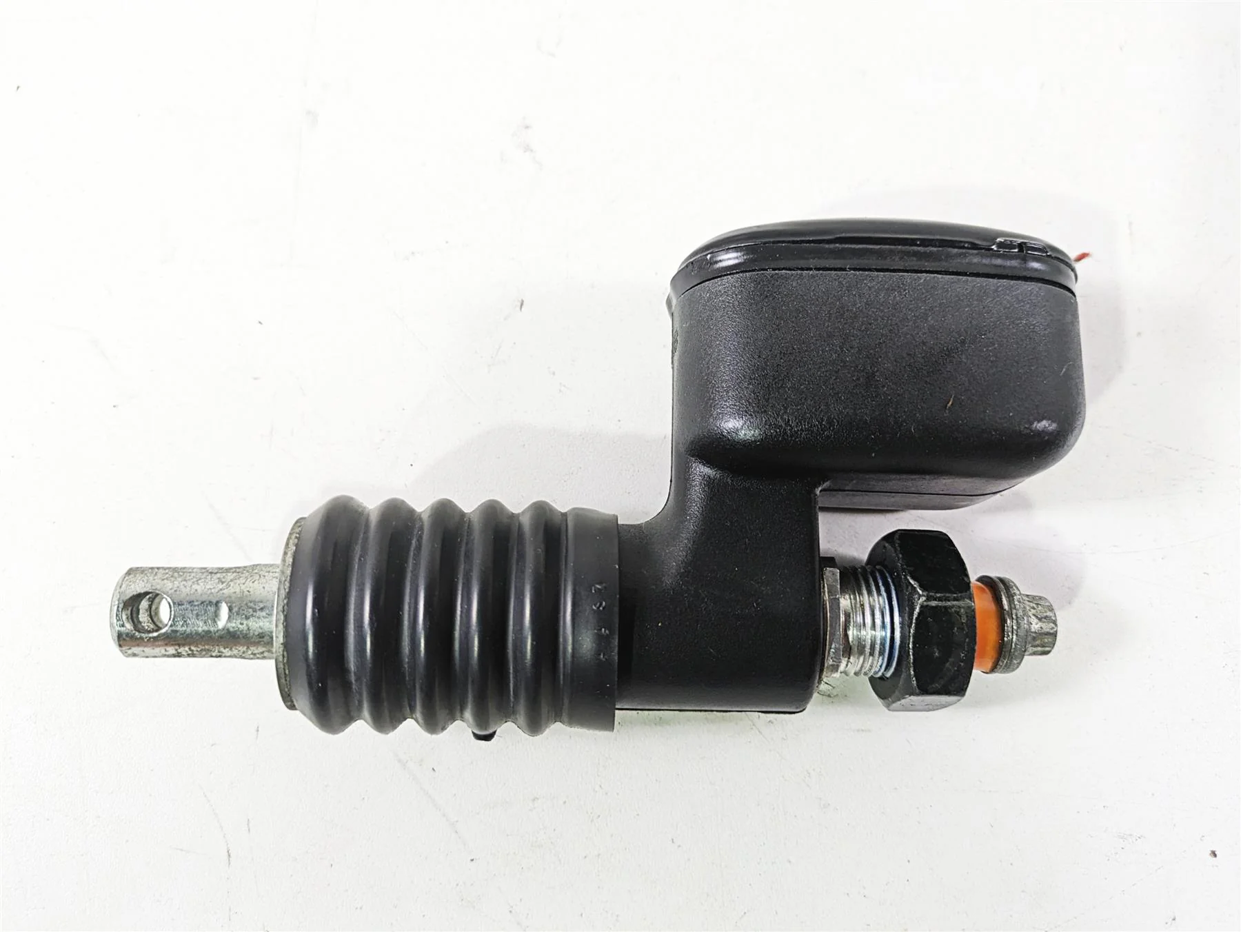 2003 Harley FLSTC Softail Heritage 100th Rear Brake Master Cylinder 41755-99F