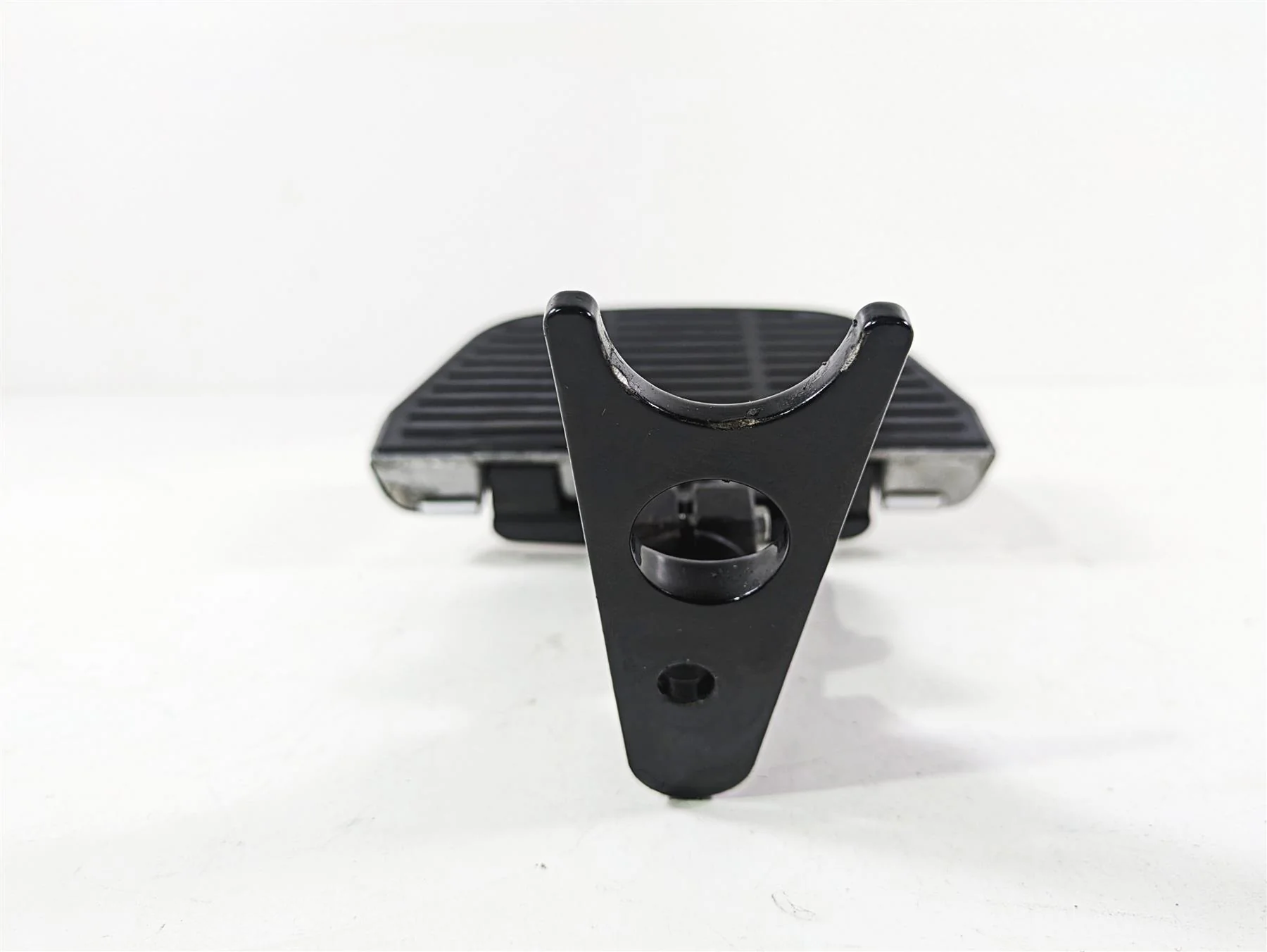 2003 Harley FLSTC Softail Heritage 100th Rear Floorboard Set & Adapter 50942-00 - Image 5