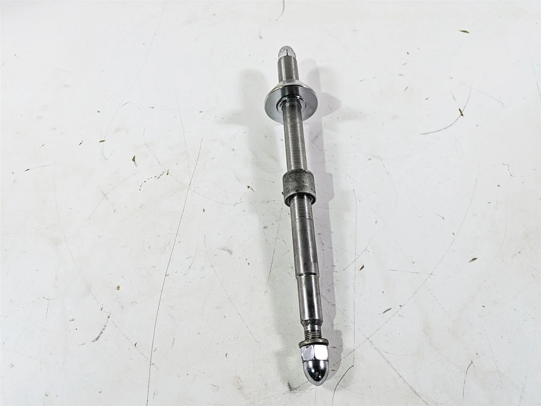 2003 Harley Softail FXSTDI Deuce 100th Front Axle Wheel Spindle 43354-00 - Image 2