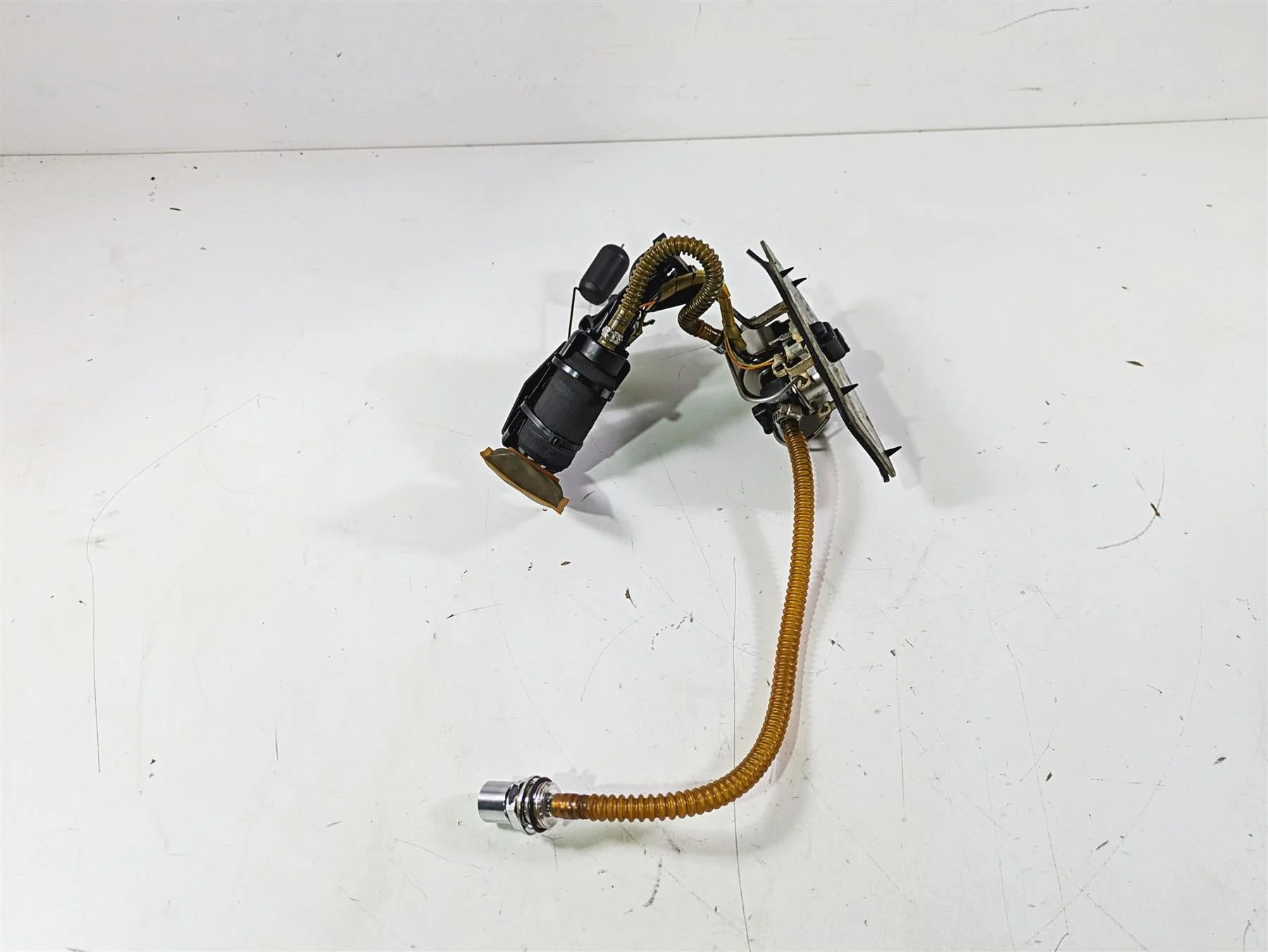 2003 Harley Softail FXSTDI Deuce 100th Fuel Gas Petrol Pump - Tested 62897-01B - Image 4
