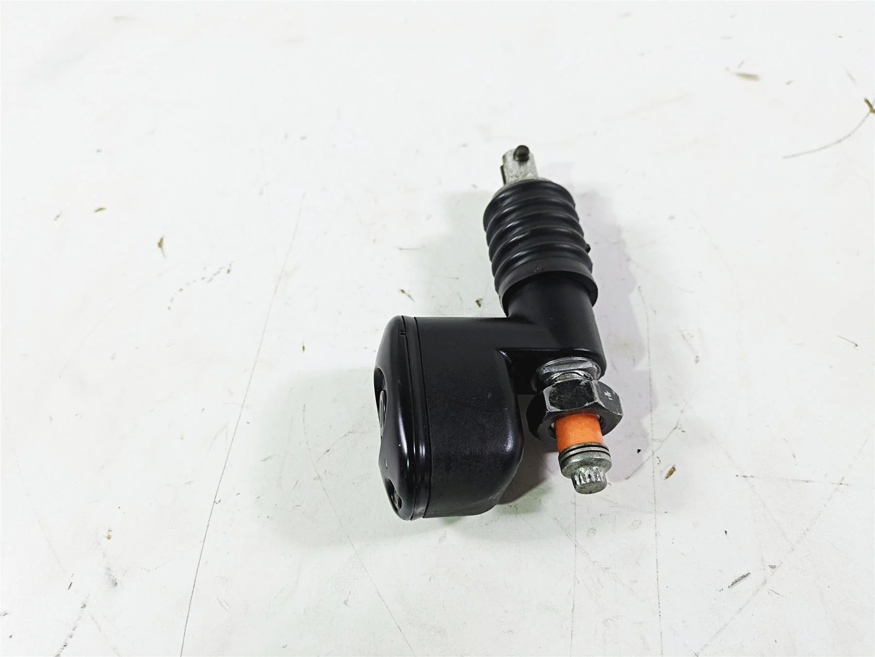 2003 Harley Softail FXSTDI Deuce 100th Rear Brake Master Cylinder 41755-99F - Image 4