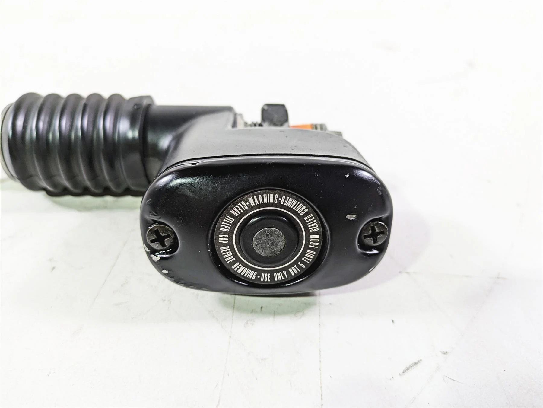 2003 Harley Softail FXSTDI Deuce 100th Rear Brake Master Cylinder 41755-99F - Image 6