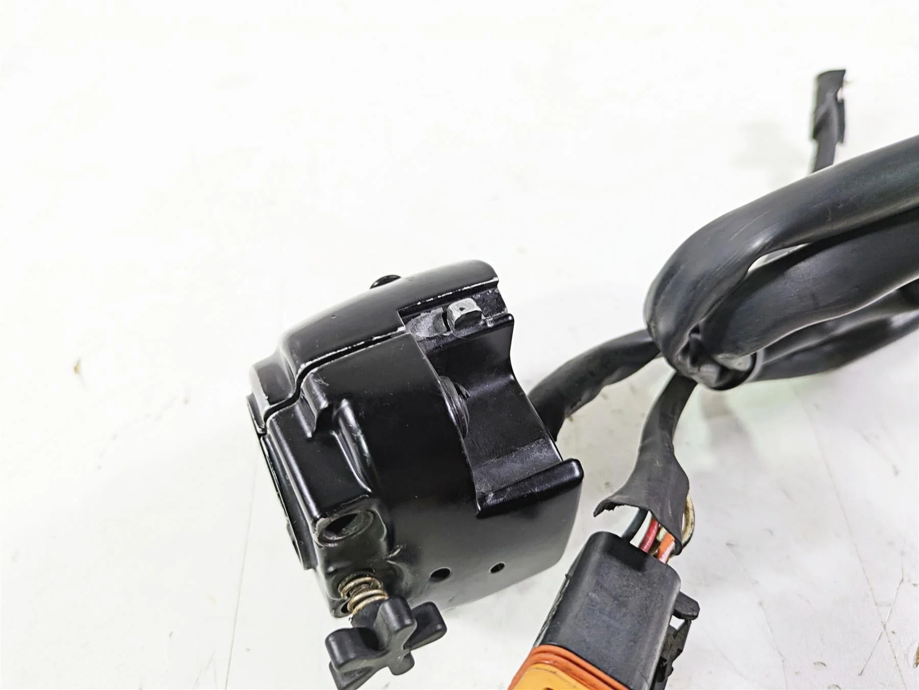 2003 Harley Softail FXSTDI Deuce 100th Right Hand Control Switch -Read 71684-06A - Image 8