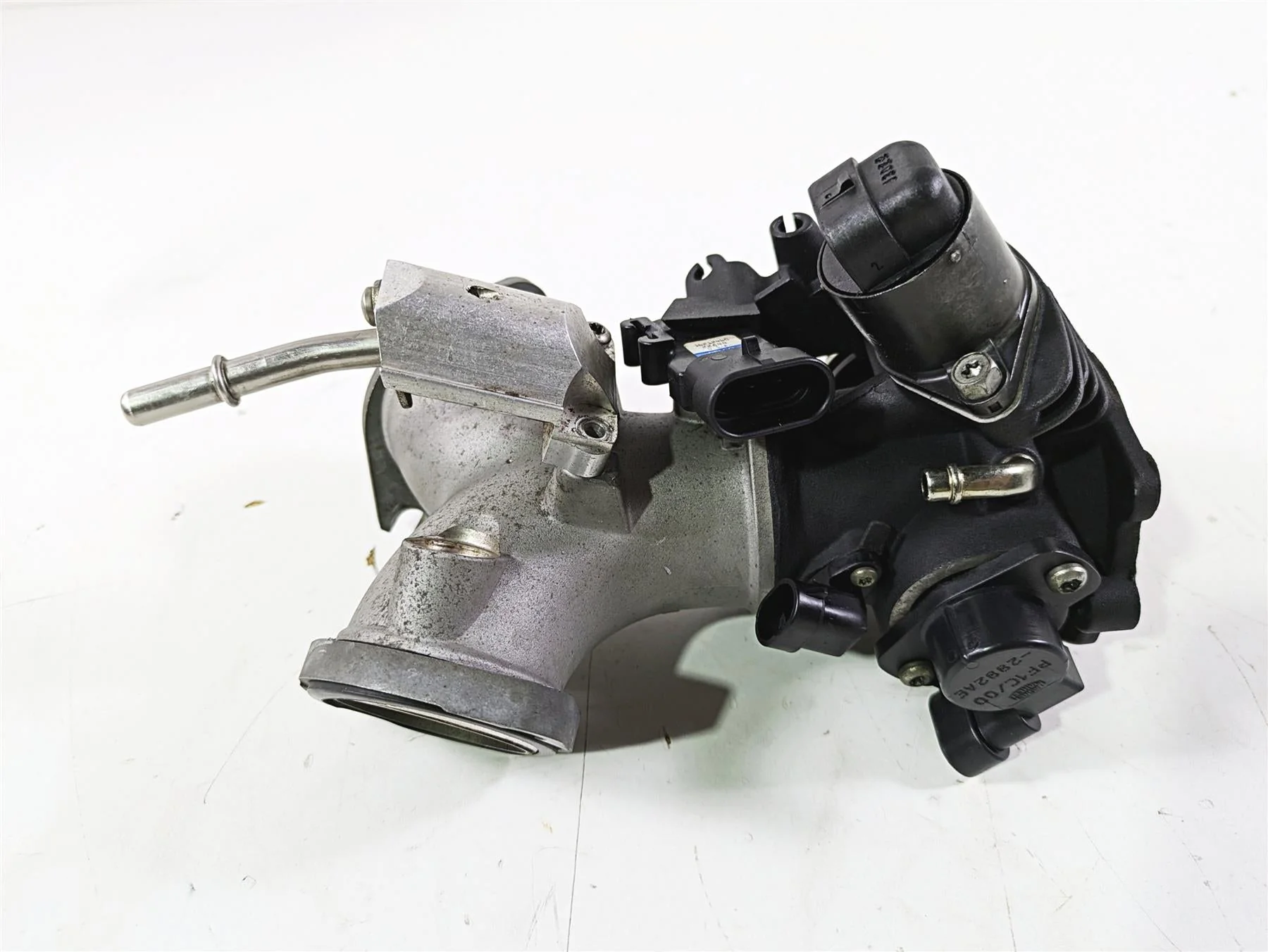 2003 Harley Softail FXSTDI Deuce 100th Throttle Body Fuel Injection 27600-01A - Image 6