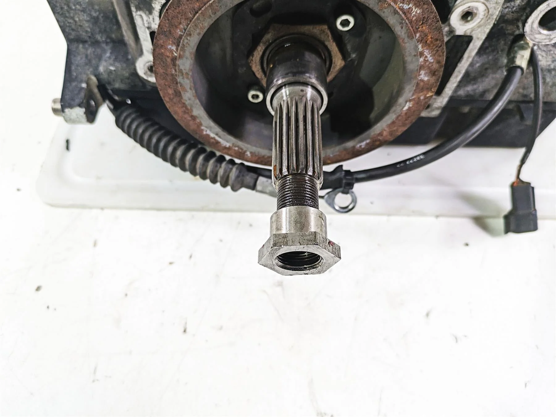 2003 Harley Touring FLHTCUI 100TH E-Glide 5-SpTransmission Gear Box 18k 33035-03 - Image 4