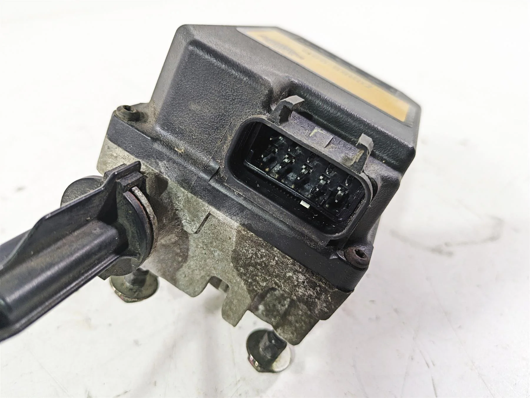 2003 Harley Touring FLHTCUI 100TH E-Glide Cruise Control Module Unit 70955-98B - Image 8